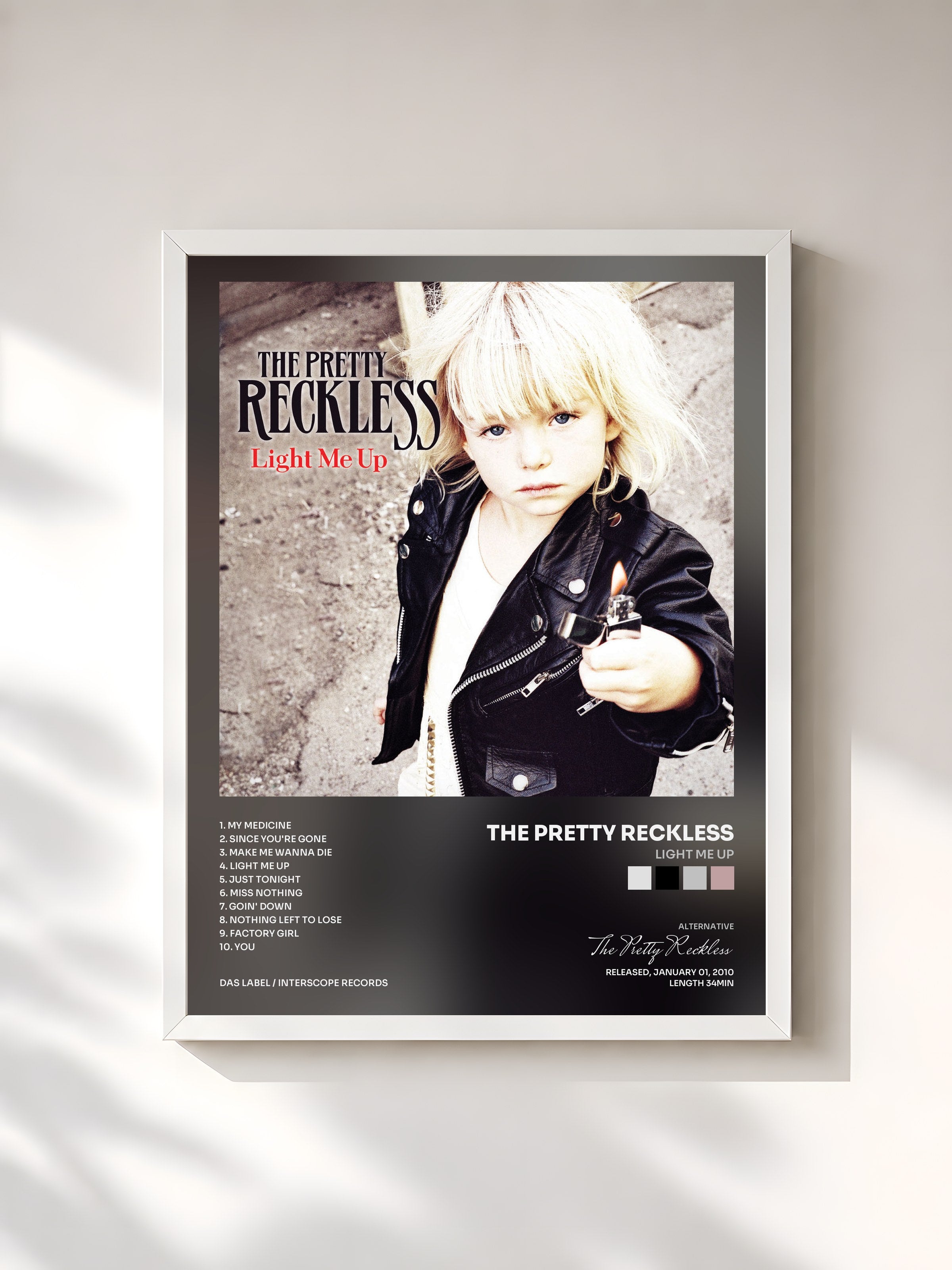 #blanc Tableau de l'album Light Me Up de The Pretty Reckless, cadre blanc, imprimé et encadré en France