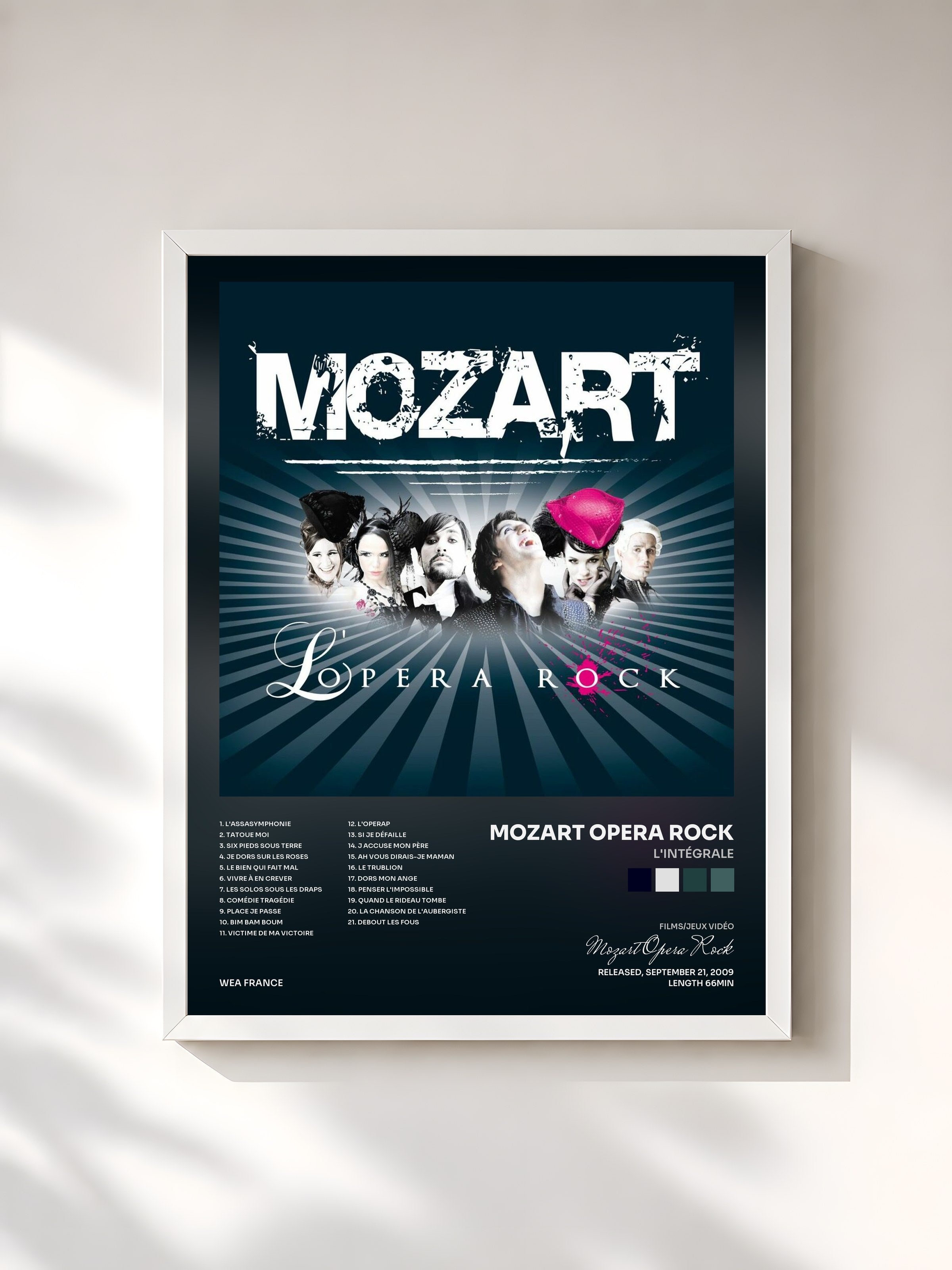 #blanc Tableau de l'album L'Intégrale de Mozart Opera Rock, cadre blanc, imprimé et encadré en France
