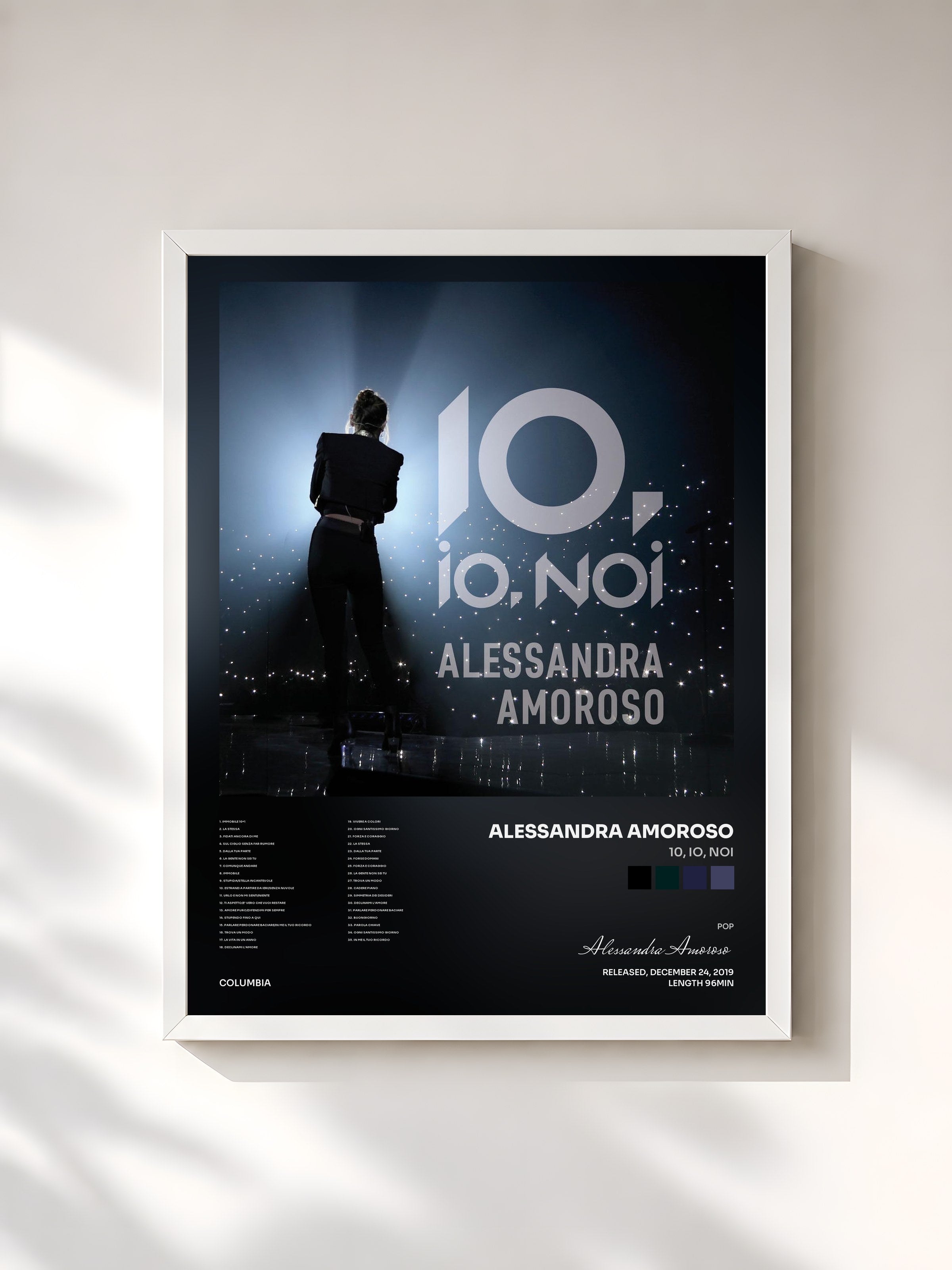#blanc Tableau de l'album 10, IO, NOI de Alessandra Amoroso, cadre blanc, imprimé et encadré en France