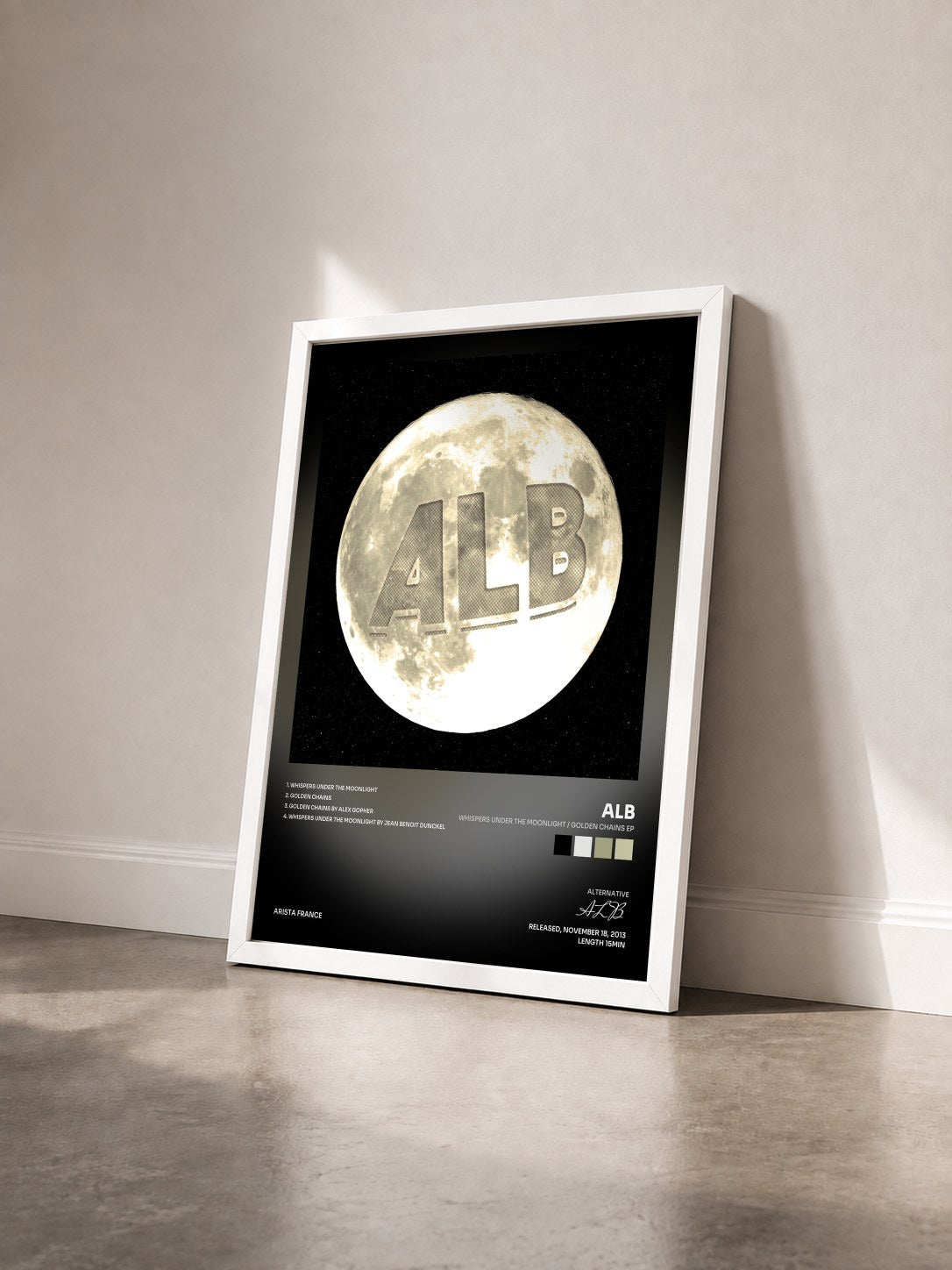 #blanc Tableau de l'album Whispers Under The Moonlight / Golden Chains EP de ALB vu de trois quarts, cadre blanc