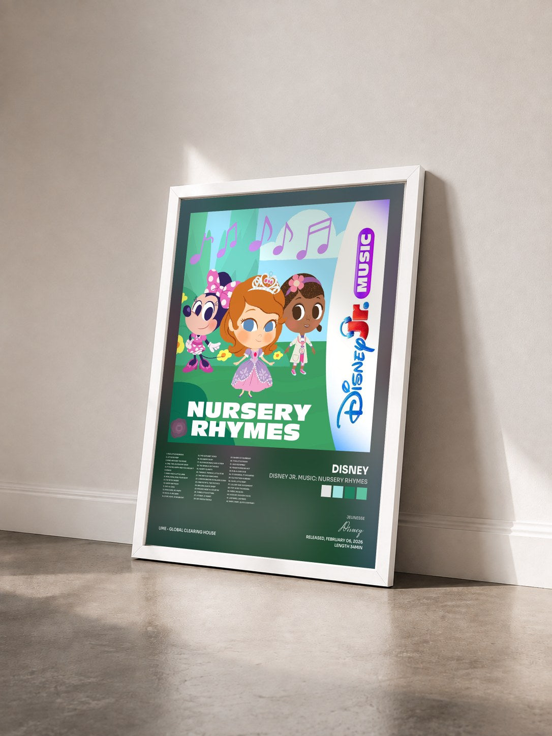 #blanc Tableau de l'album Disney Jr. Music: Nursery Rhymes de Disney vu de trois quarts, cadre blanc