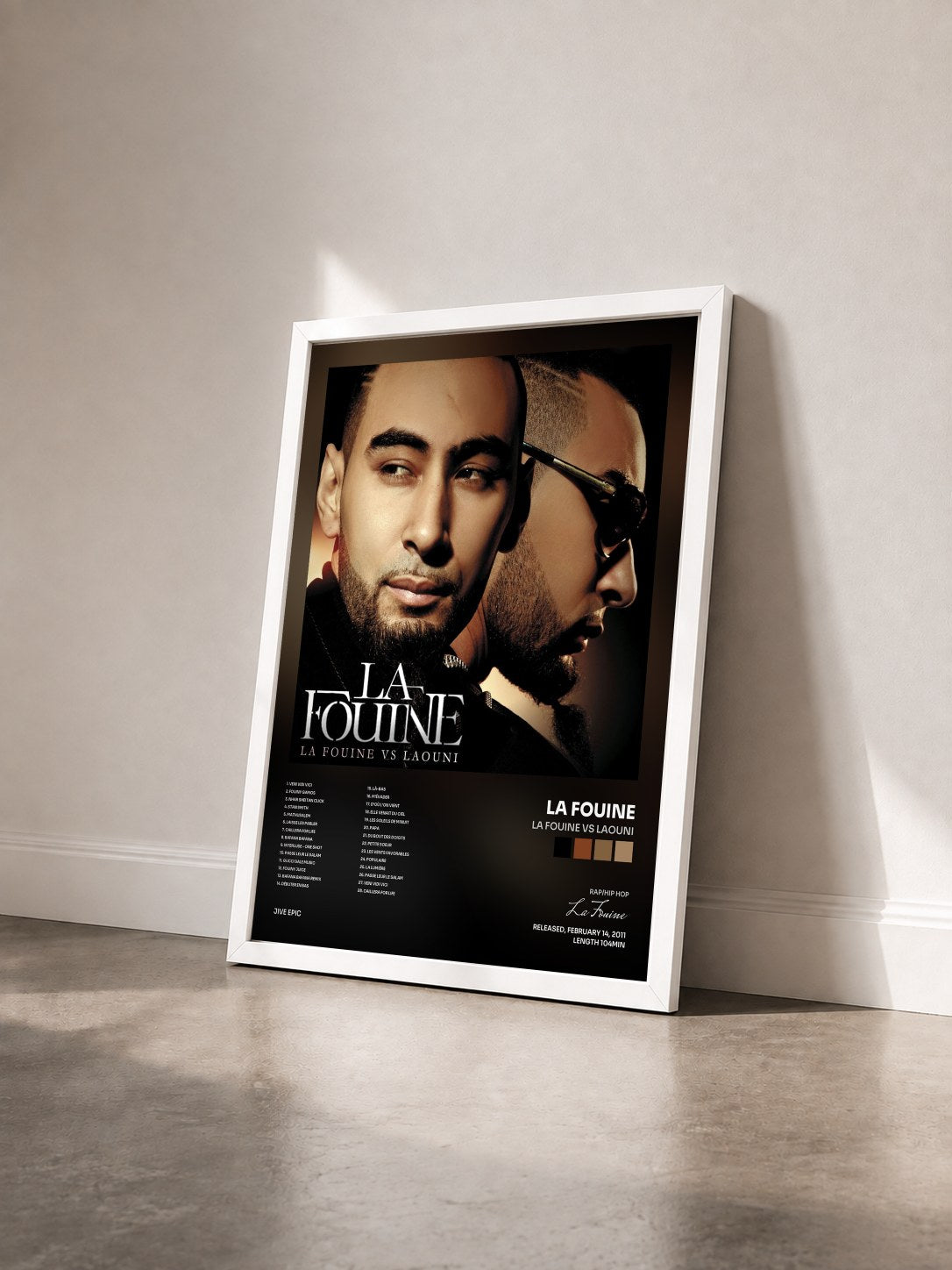 #blanc Tableau de l'album La Fouine vs Laouni de La Fouine vu de trois quarts, cadre blanc