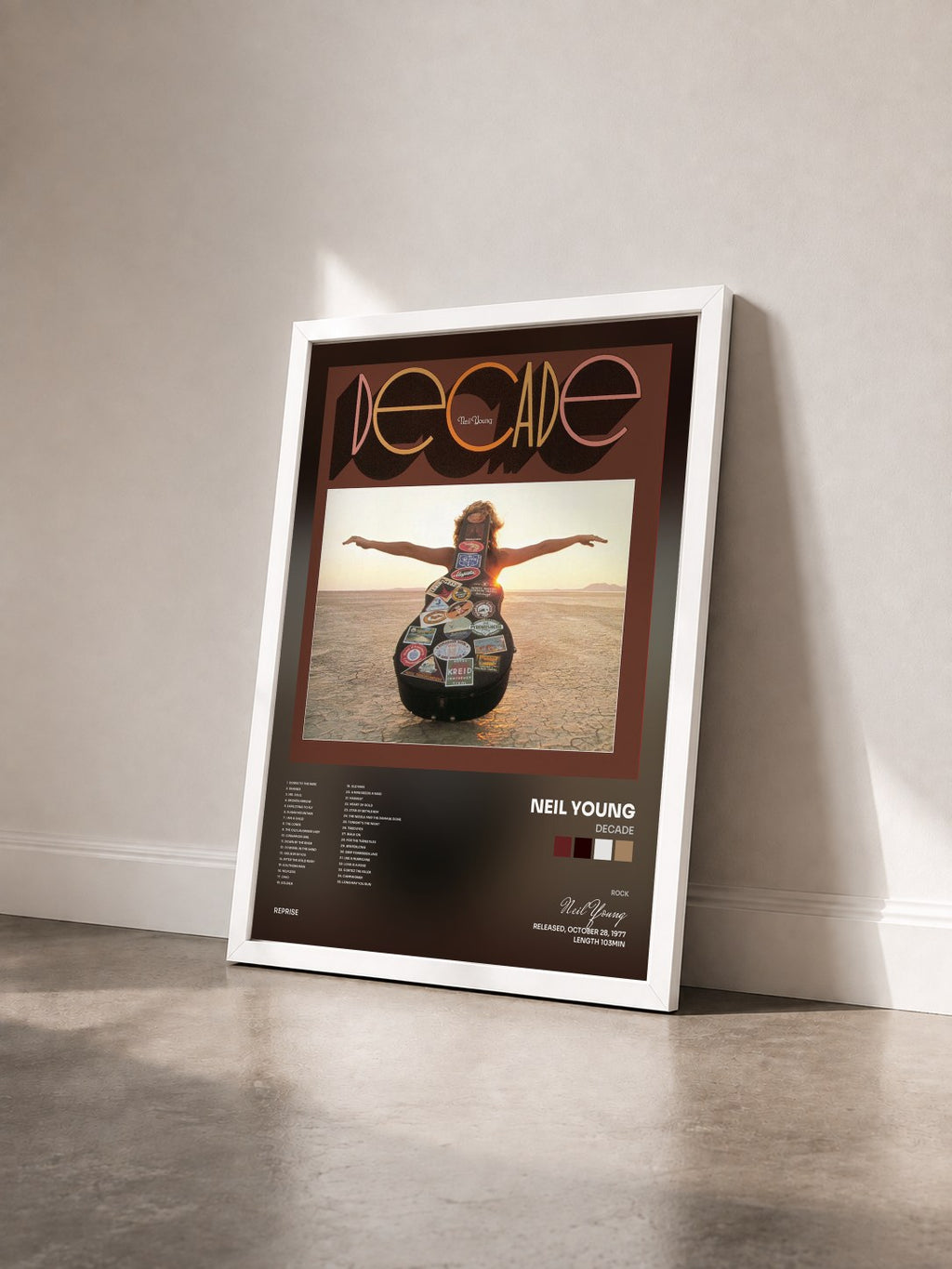 #blanc Tableau de l'album Decade de Neil Young vu de trois quarts, cadre blanc