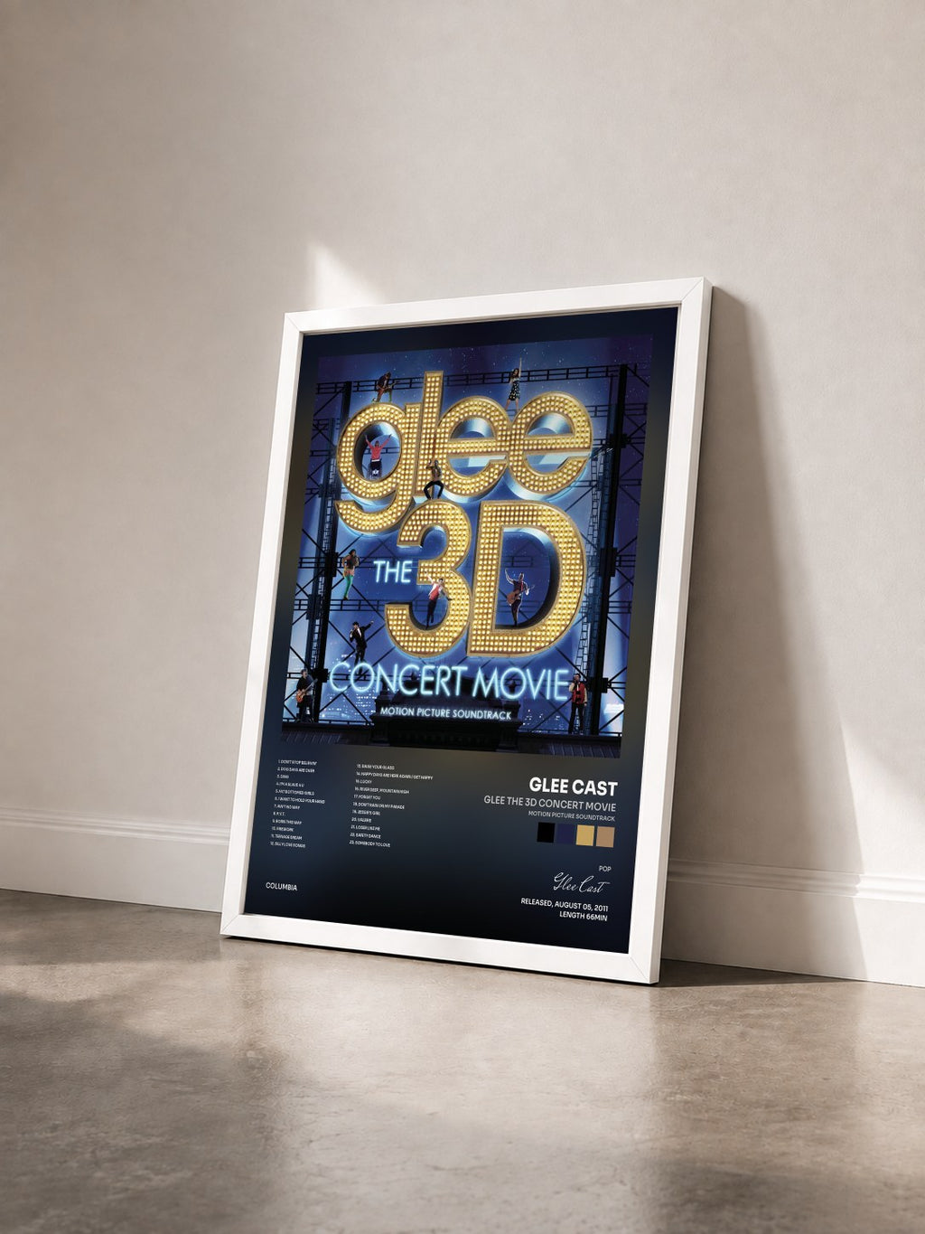 #blanc Glee The 3D Concert Movie (Motion Picture Soundtrack) de Glee Cast en lámina enmarcada vista de tres cuartos, marco blanco