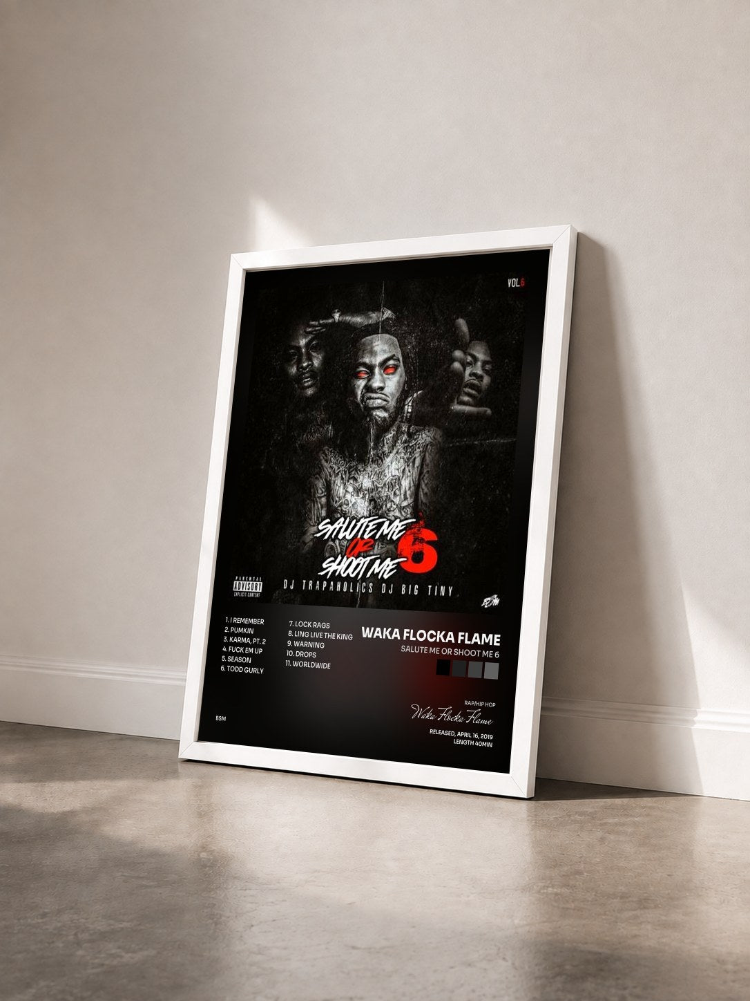 #blanc Tableau de l'album Salute Me or Shoot Me 6 de Waka Flocka Flame vu de trois quarts, cadre blanc
