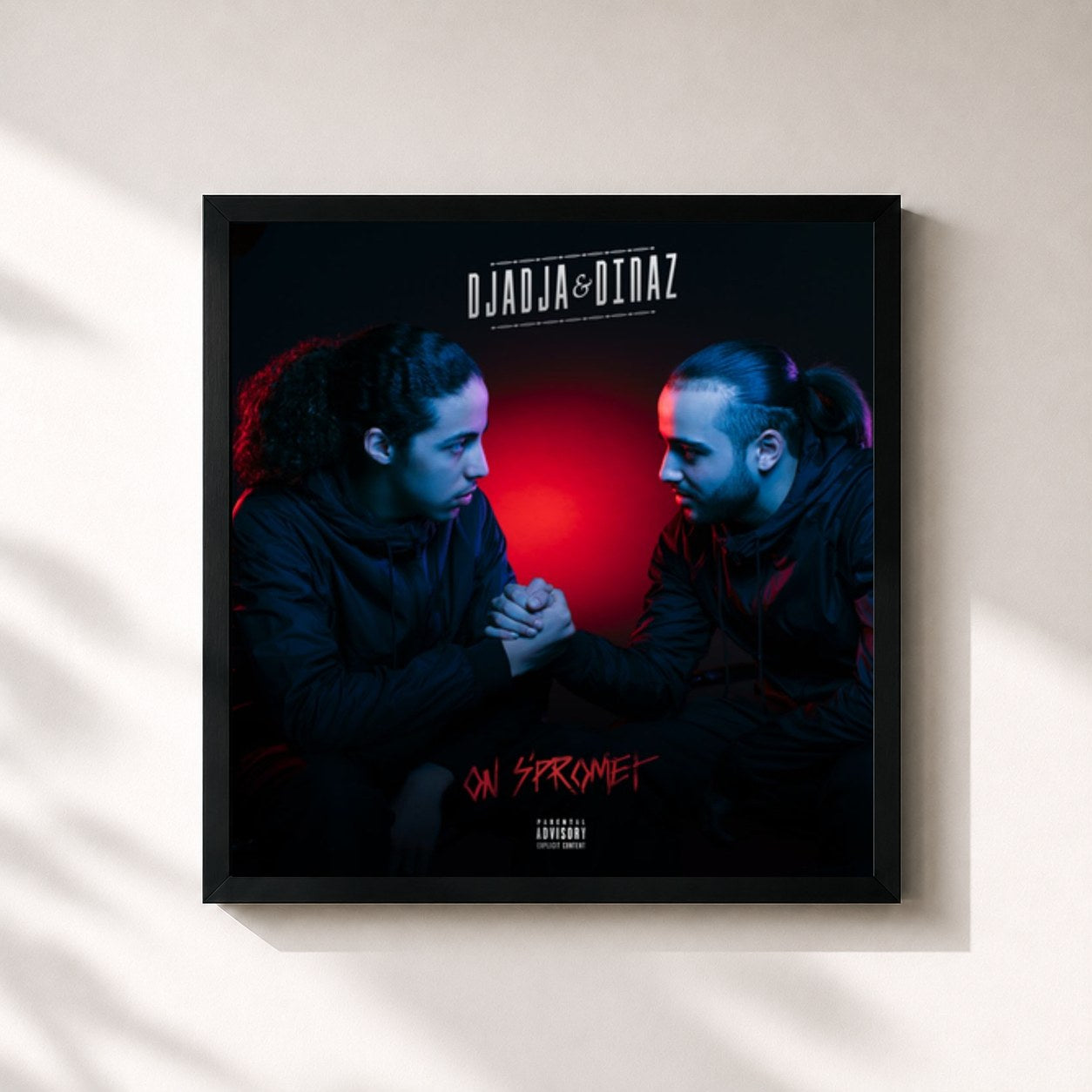 #noir Tableau carré de l'album On s'promet de Djadja & Dinaz, cadre noir 32x32 cm