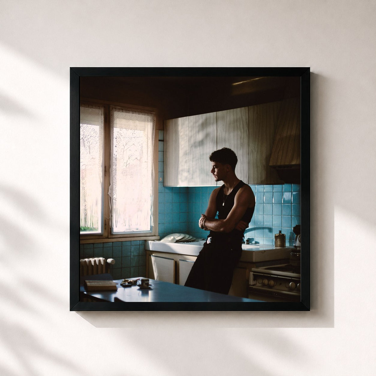 #noir Tableau carré de l'album Alba de Bekar, cadre noir 32x32 cm