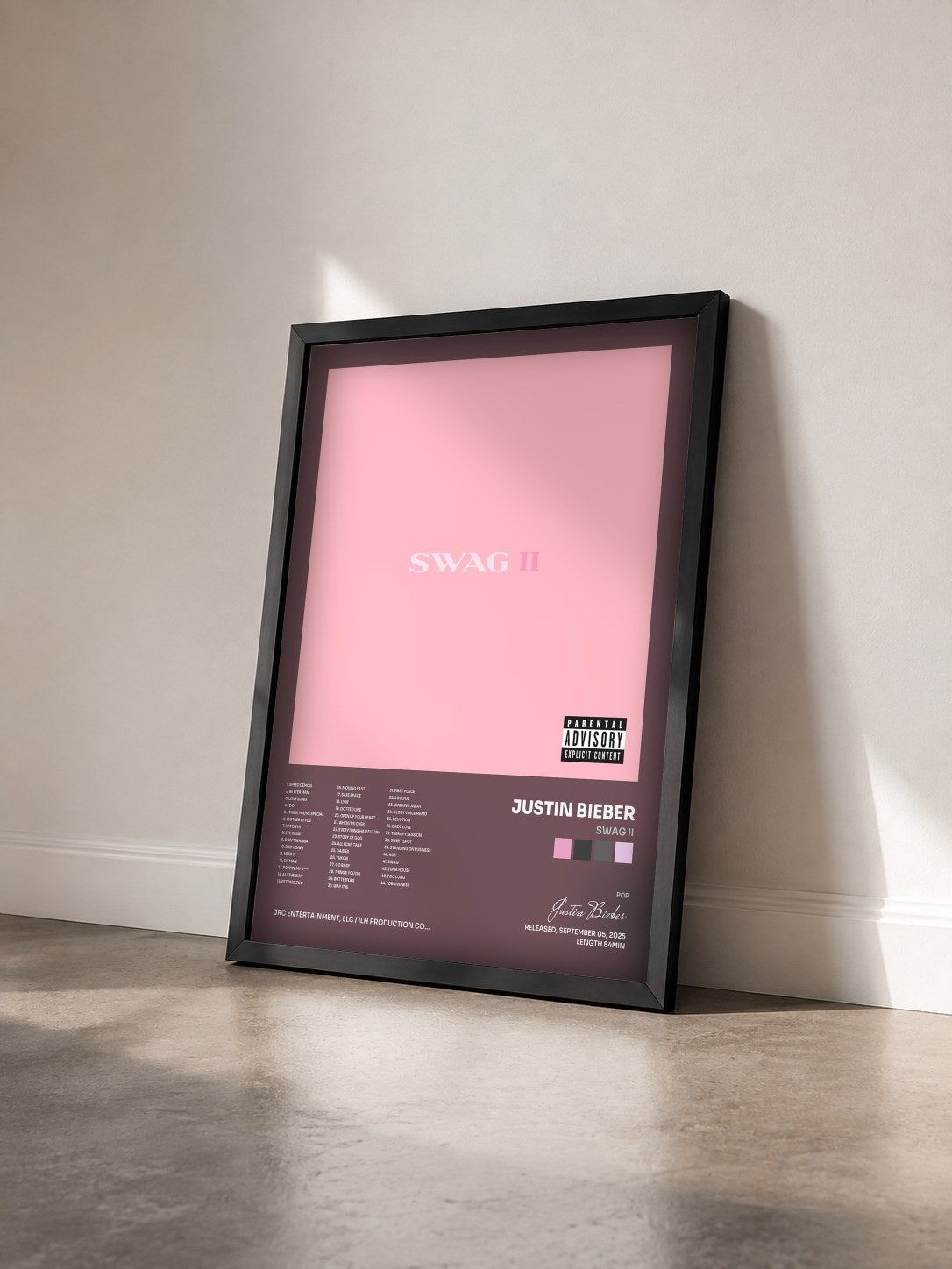 #noir Tableau de l'album SWAG II de Justin Bieber vu de trois quarts, cadre noir
