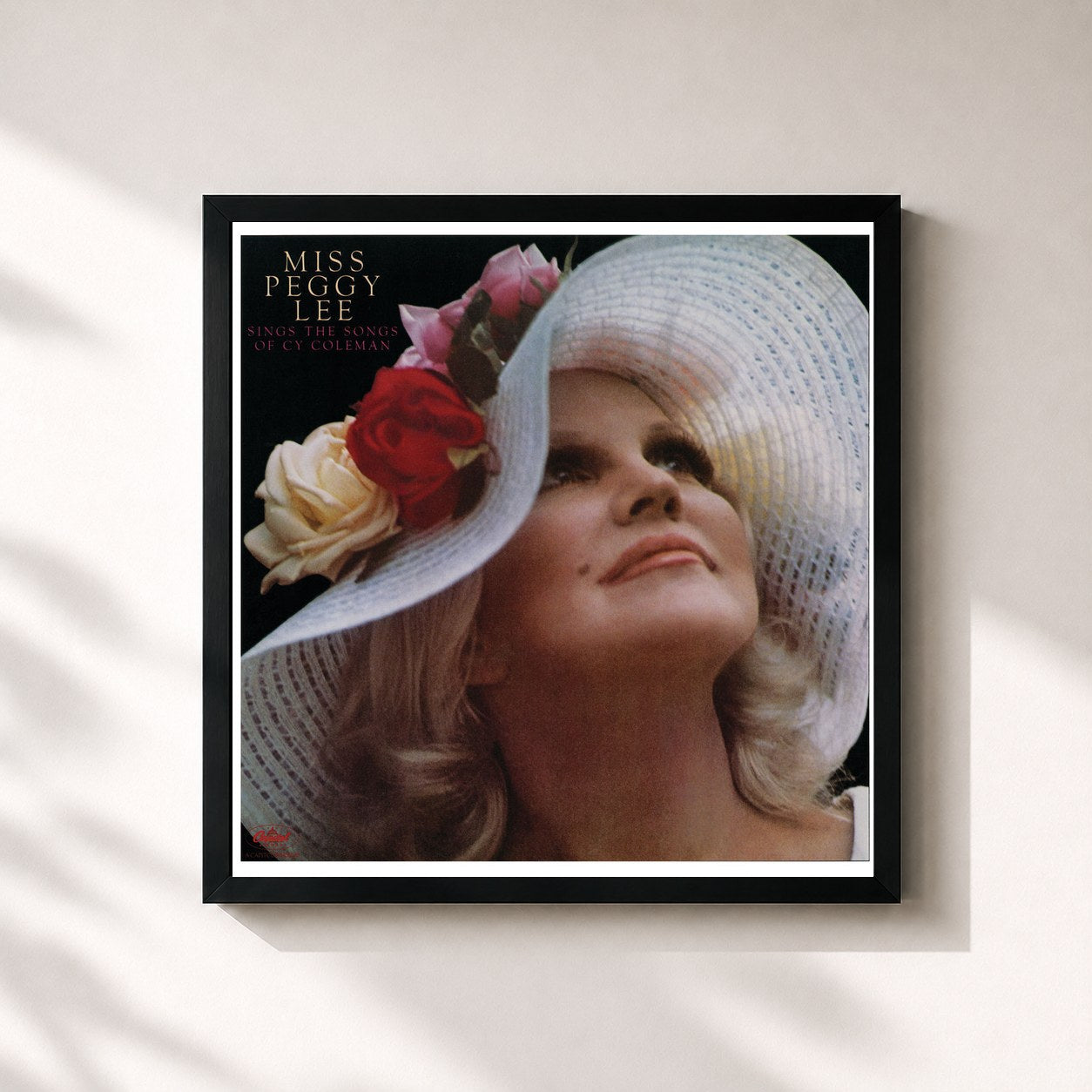 #noir Tableau carré de l'album Miss Peggy Lee Sings The Songs Of Cy Coleman (Expanded Edition) de Peggy Lee, cadre noir 32x32 cm