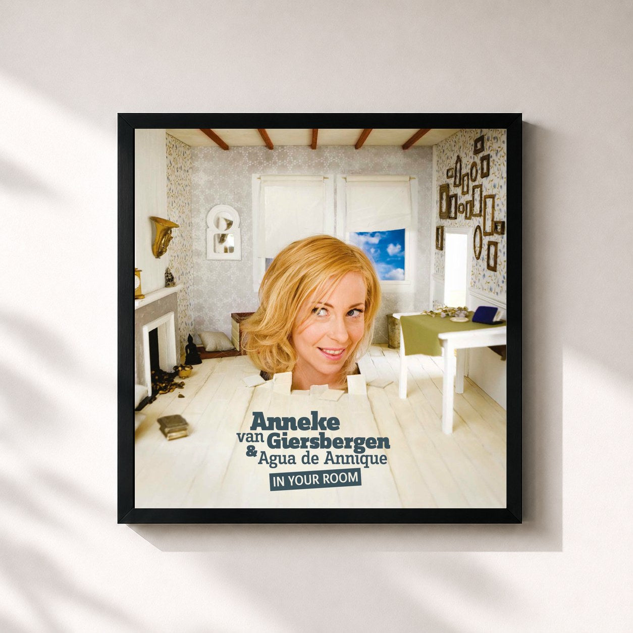 #noir Tableau carré de l'album In Your Room de Anneke van Giersbergen, cadre noir 32x32 cm