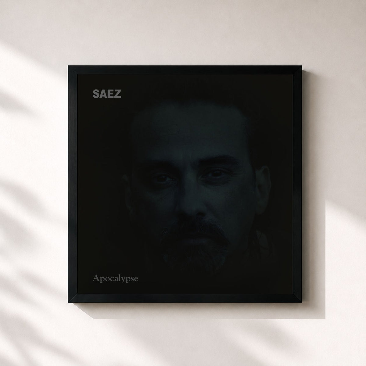 #noir Tableau carré de l'album Apocalypse de Saez, cadre noir 32x32 cm