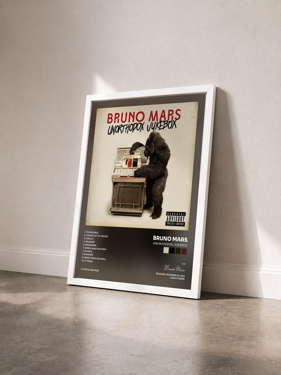 #blanc Tableau de l'album Unorthodox Jukebox de Bruno Mars vu de trois quarts, cadre blanc