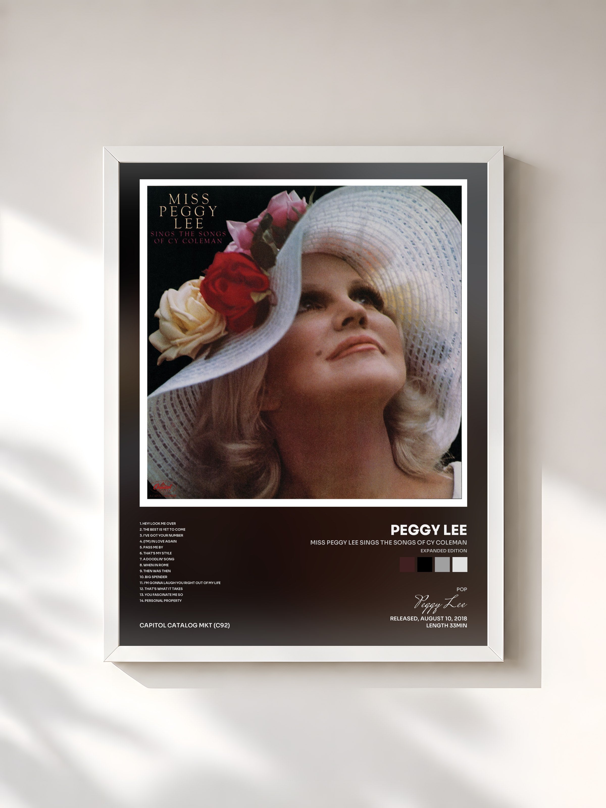 #blanc Tableau de l'album Miss Peggy Lee Sings The Songs Of Cy Coleman (Expanded Edition) de Peggy Lee, cadre blanc, imprimé et encadré en France