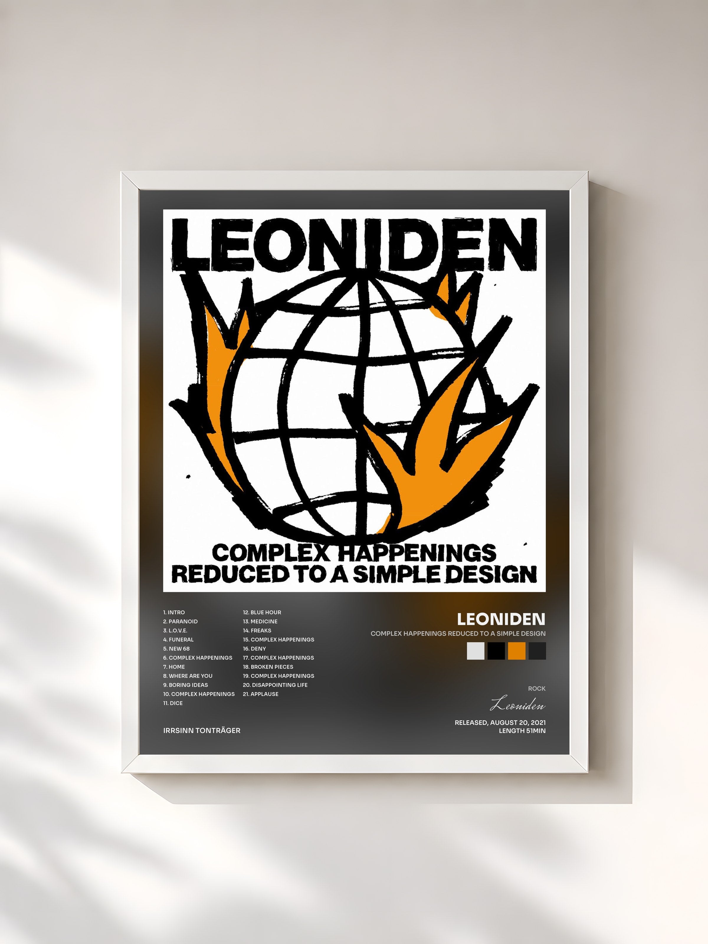 #blanc Tableau de l'album Complex Happenings Reduced To A Simple Design de Leoniden, cadre blanc, imprimé et encadré en France