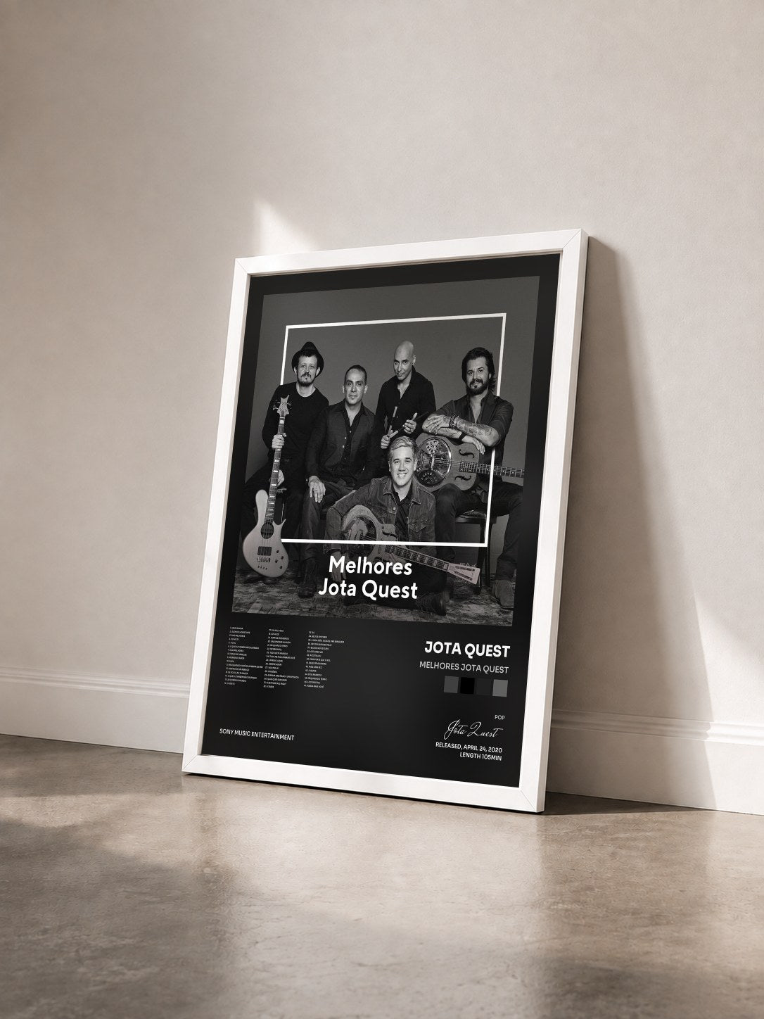 #blanc Tableau de l'album Melhores Jota Quest de Jota Quest vu de trois quarts, cadre blanc