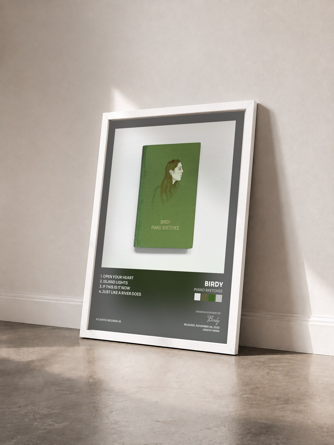 #blanc Tableau de l'album Piano Sketches de Birdy vu de trois quarts, cadre blanc
