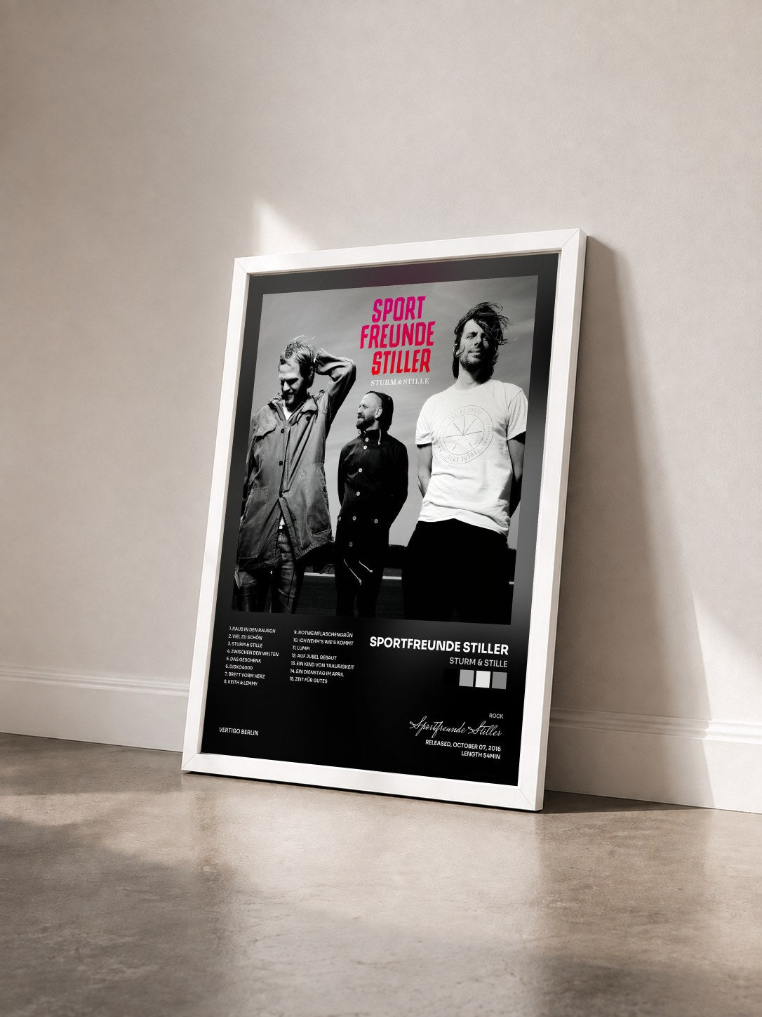 #blanc Tableau de l'album Sturm & Stille de Sportfreunde Stiller vu de trois quarts, cadre blanc