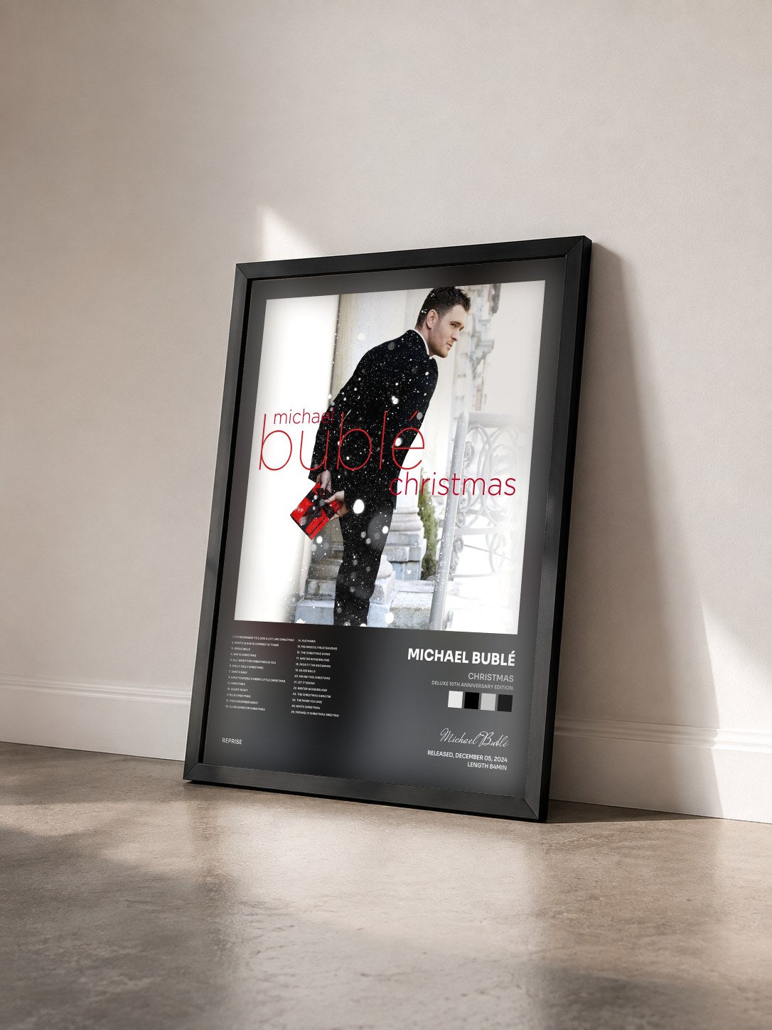 #noir Tableau de l'album Christmas (Deluxe 10th Anniversary Edition) de Michael Bublé vu de trois quarts, cadre noir