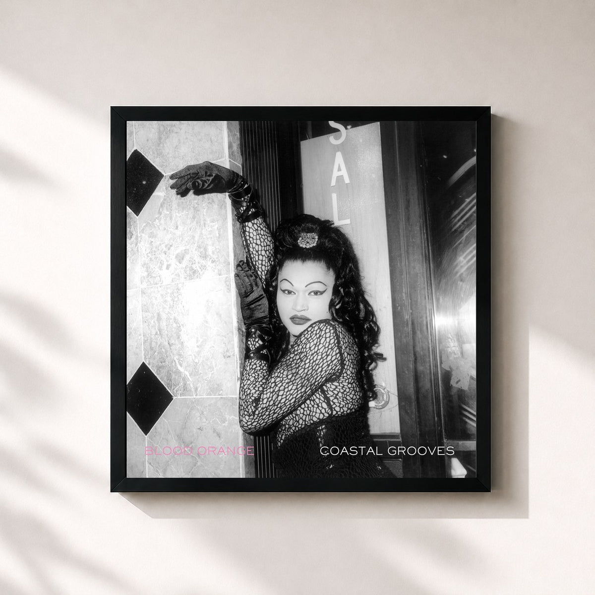 #noir Tableau carré de l'album Coastal Grooves de Blood Orange, cadre noir 32x32 cm