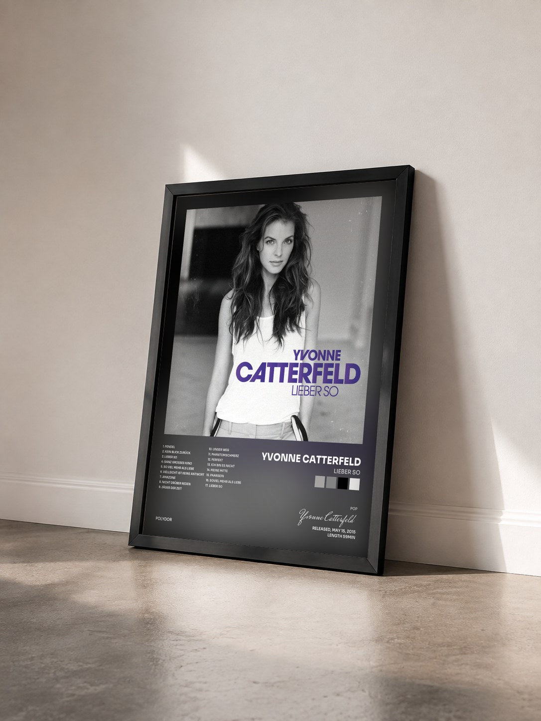 #noir Tableau de l'album Lieber so de Yvonne Catterfeld vu de trois quarts, cadre noir