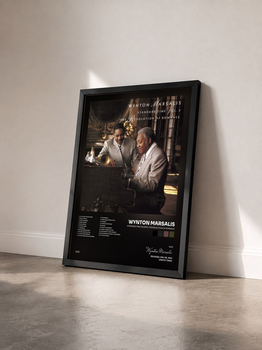 #noir Tableau de l'album Standard time volume 3: The revolution of romance de Wynton Marsalis vu de trois quarts, cadre noir