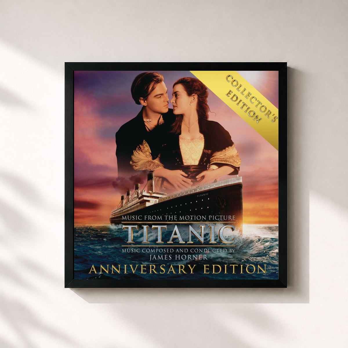 #noir Tableau carré de l'album Titanic: Original Motion Picture Soundtrack - Collector's Anniversary Edition de James Horner, cadre noir 32x32 cm