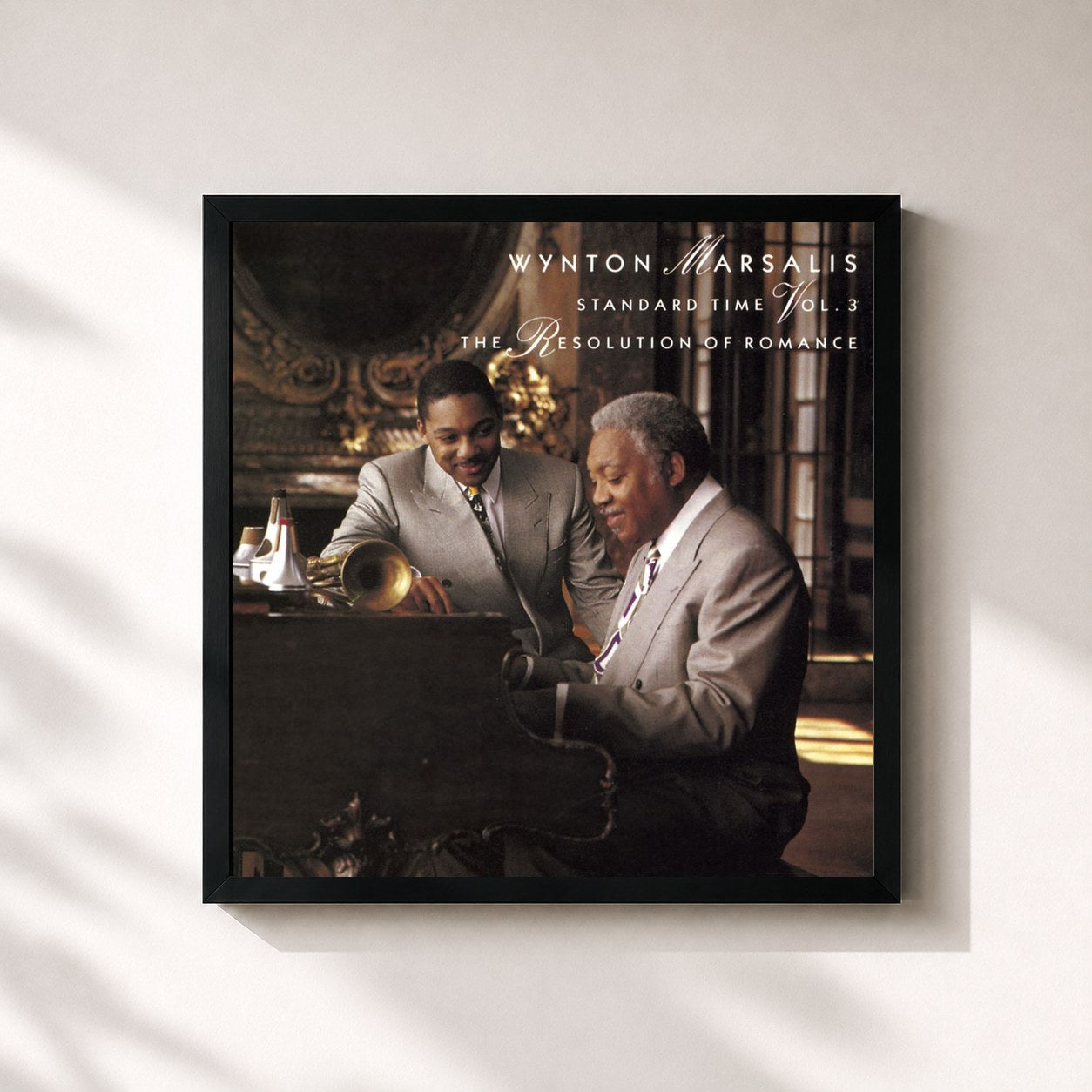 #noir Tableau carré de l'album Standard time volume 3: The revolution of romance de Wynton Marsalis, cadre noir 32x32 cm