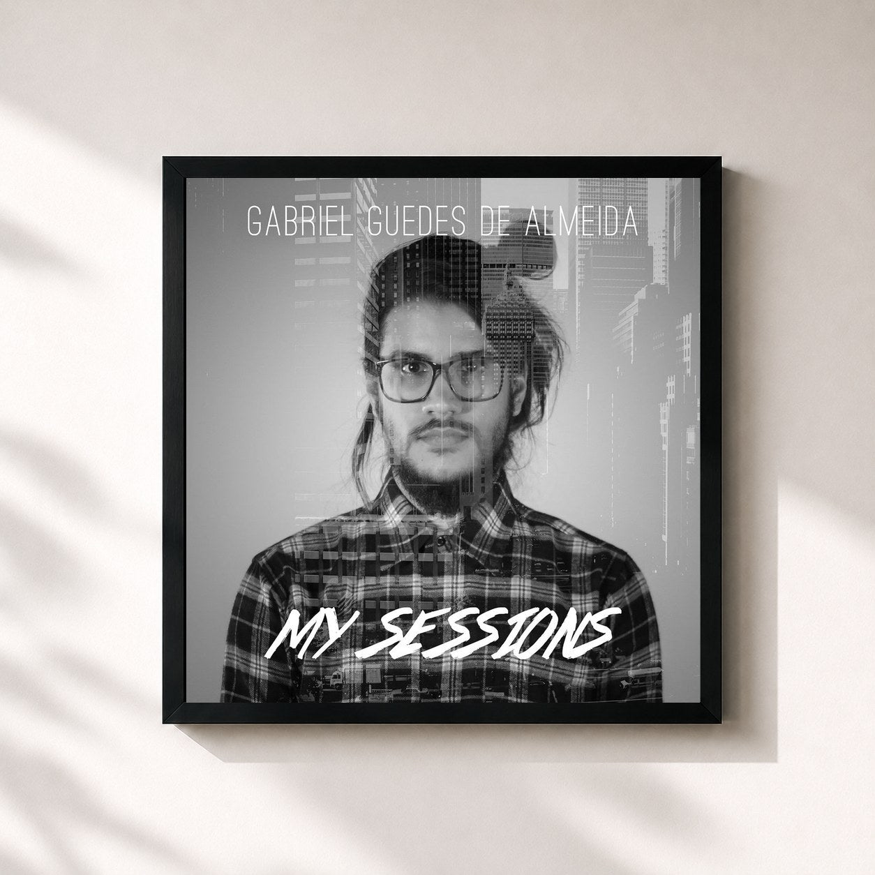#noir Tableau carré de l'album My Sessions de Gabriel Guedes de Almeida, cadre noir 32x32 cm