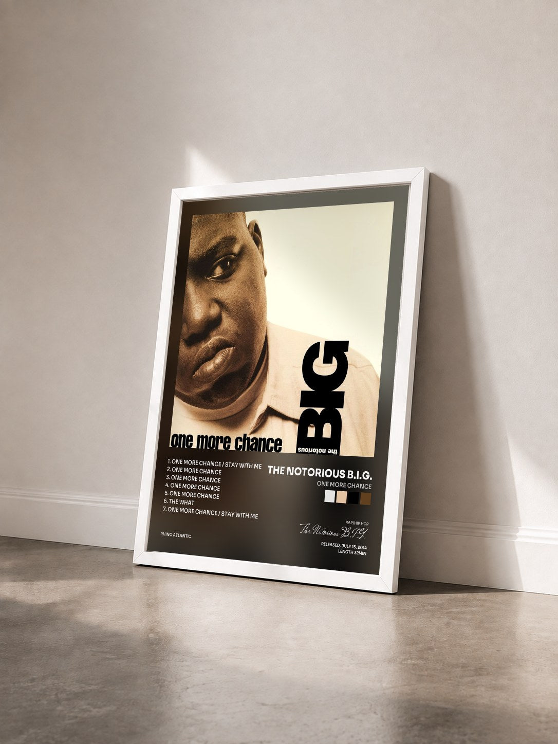 #blanc Tableau de l'album One More Chance de The Notorious B.I.G. vu de trois quarts, cadre blanc
