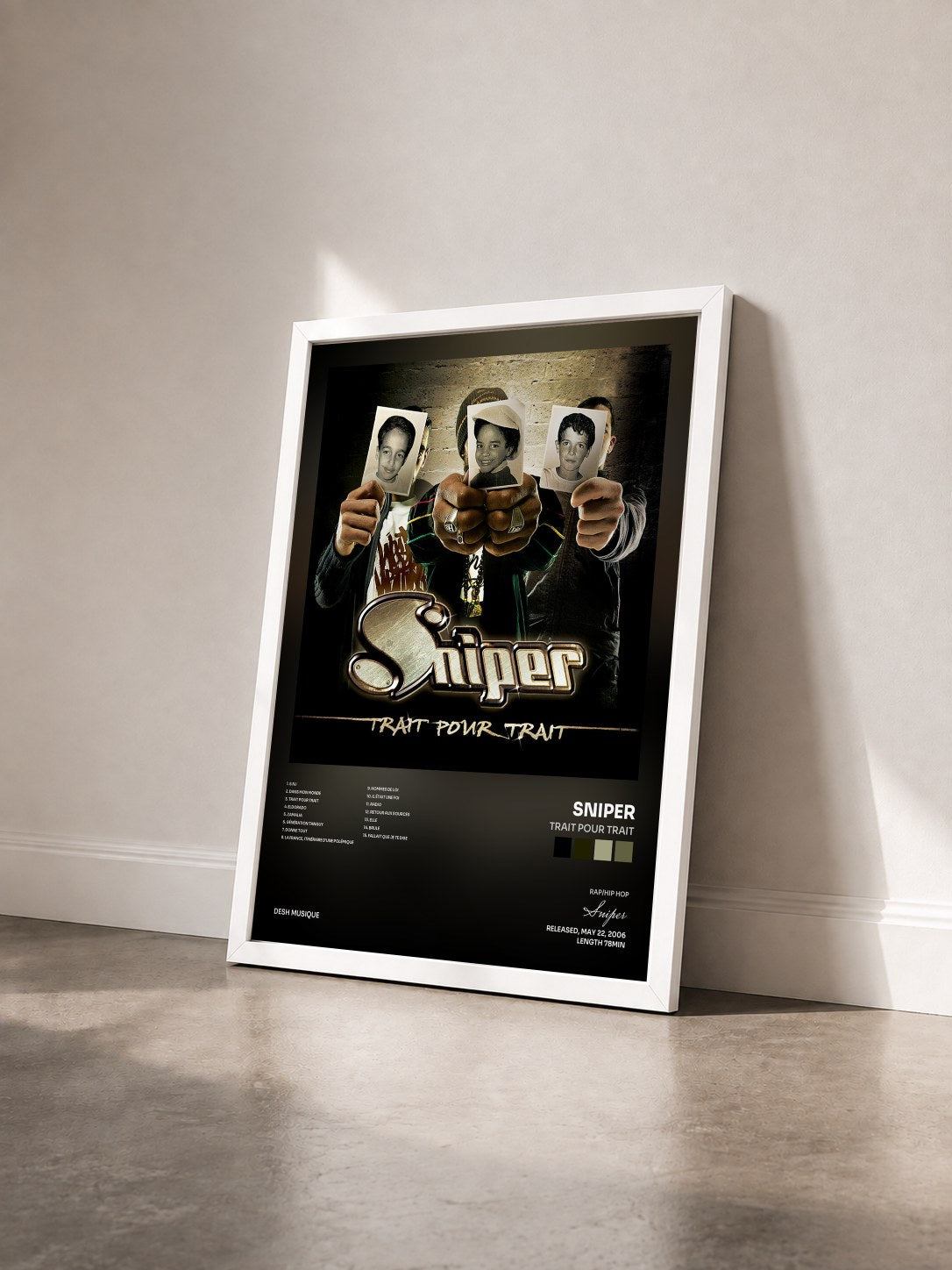 #blanc Tableau de l'album Trait pour trait de Sniper vu de trois quarts, cadre blanc