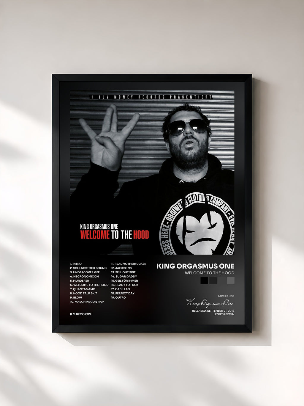 #noir Tableau de l'album Welcome to the Hood de King Orgasmus One, cadre noir, imprimé et encadré en France