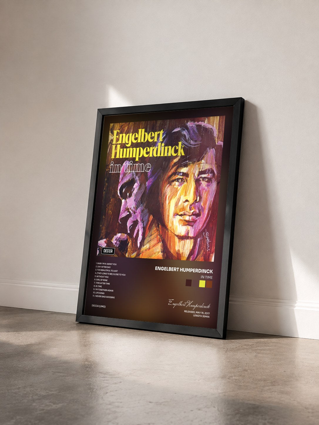 #noir Tableau de l'album In Time de Engelbert Humperdinck vu de trois quarts, cadre noir