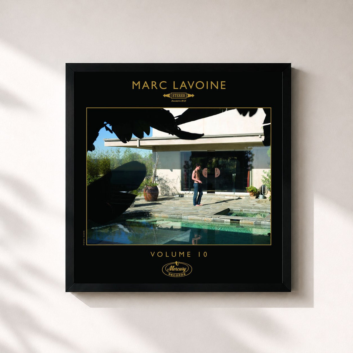 #noir Tableau carré de l'album Volume 10 Black Album de Marc Lavoine, cadre noir 32x32 cm