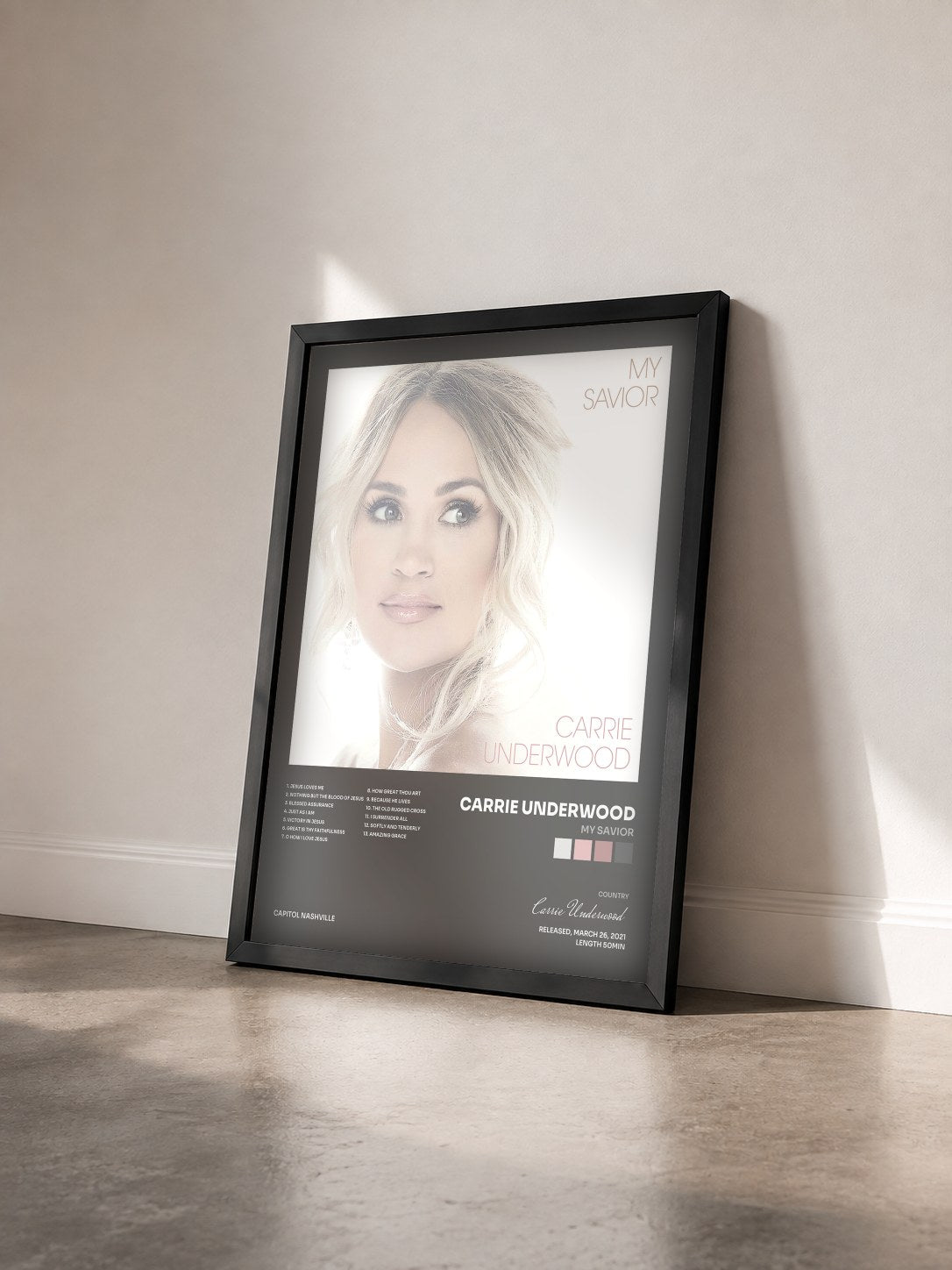 #noir Tableau de l'album My Savior de Carrie Underwood vu de trois quarts, cadre noir