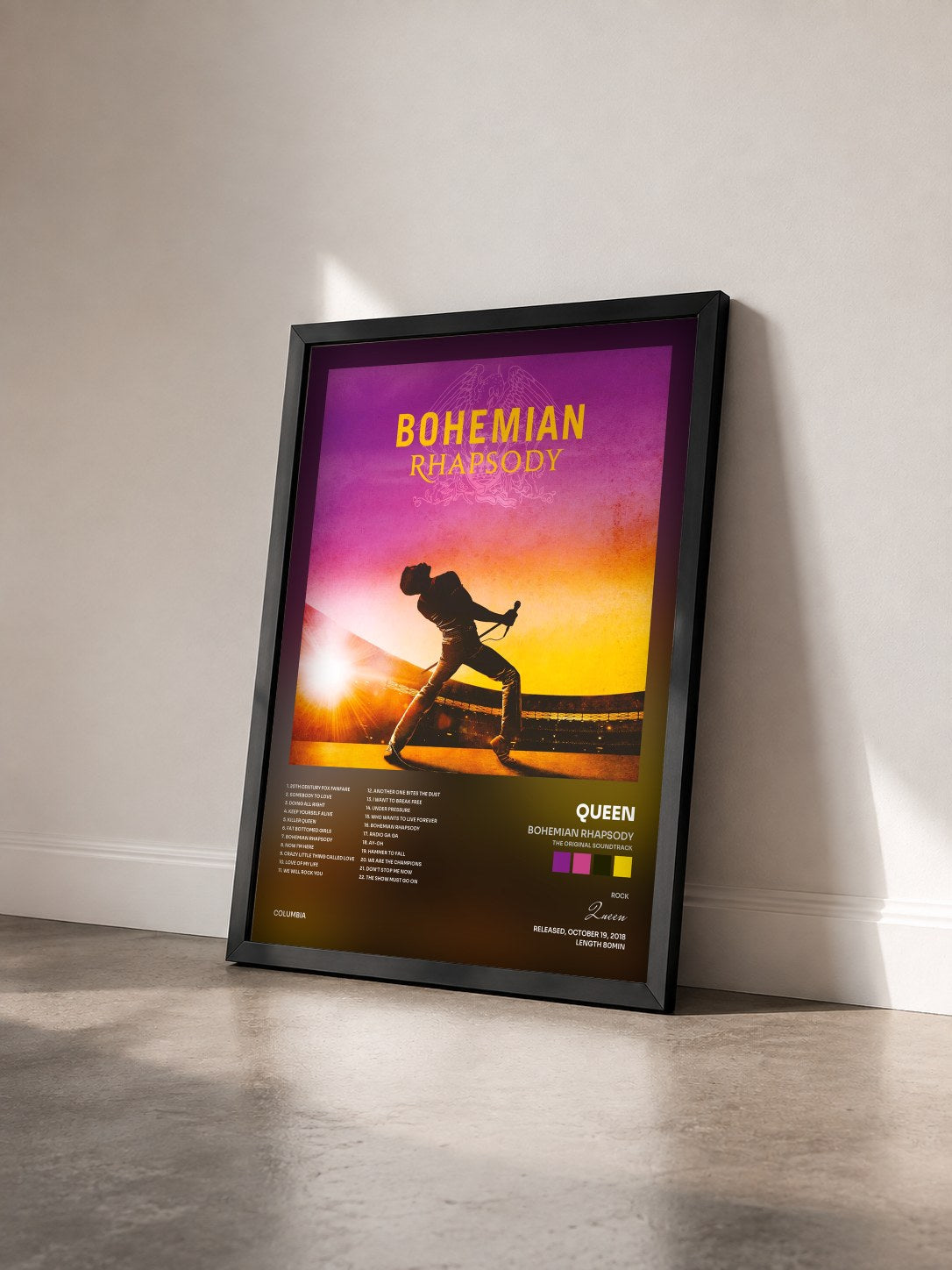 #noir Tableau de l'album Bohemian Rhapsody (The Original Soundtrack) de Queen vu de trois quarts, cadre noir