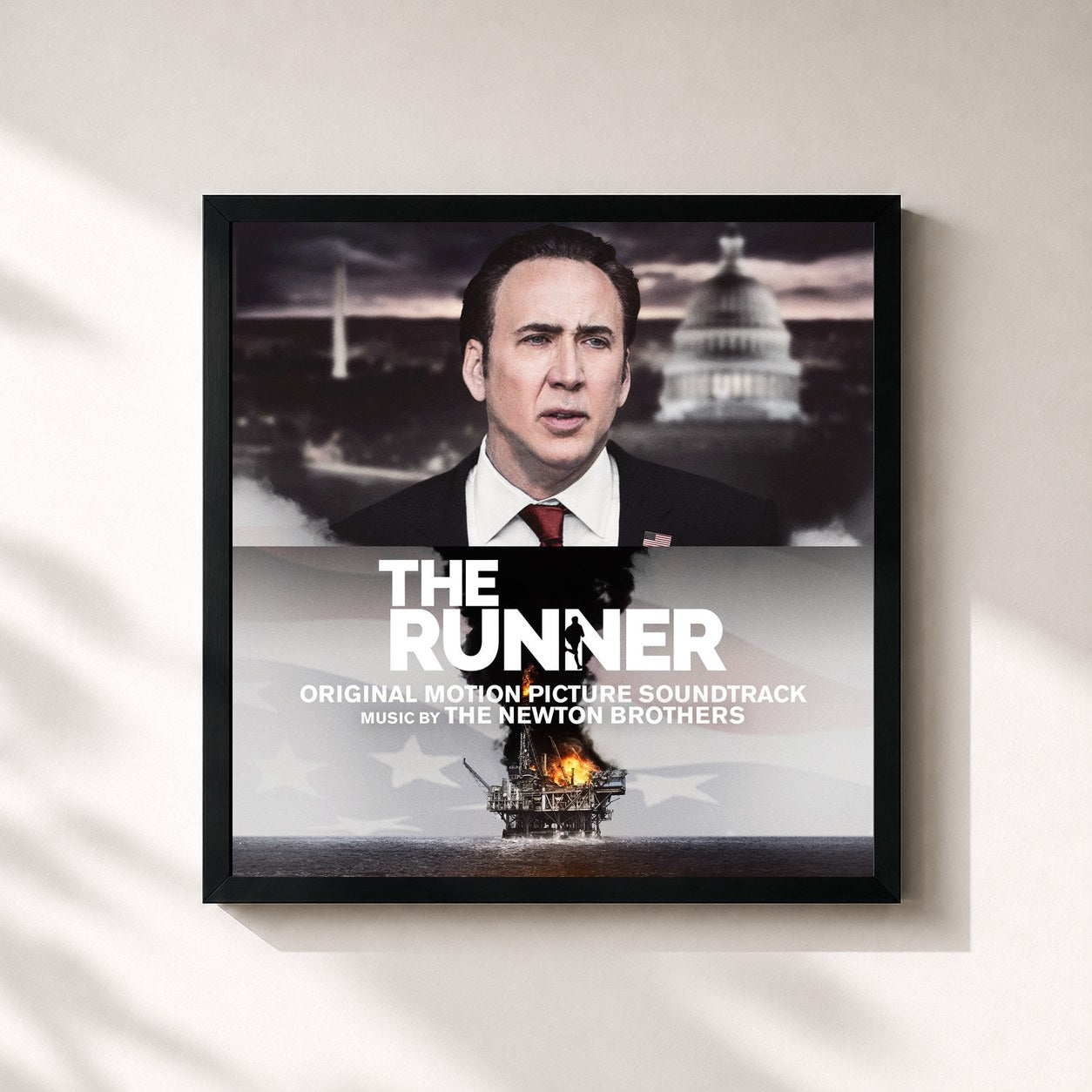 #noir Tableau carré de l'album The Runner (Original Motion Picture Soundtrack) de The Newton Brothers, cadre noir 32x32 cm