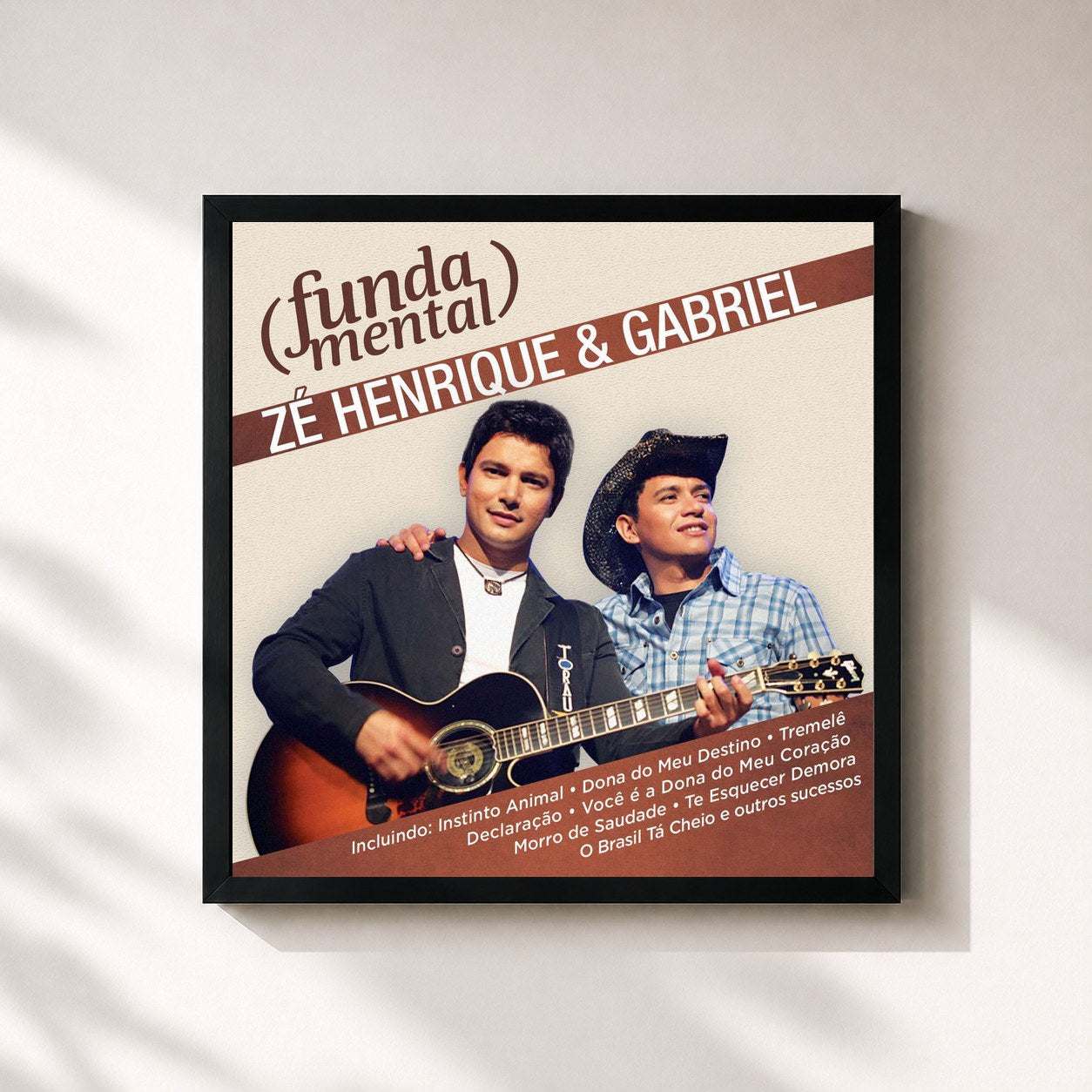 #noir Tableau carré de l'album Fundamental - Zé Henrique & Gabriel de Zé Henrique & Gabriel, cadre noir 32x32 cm