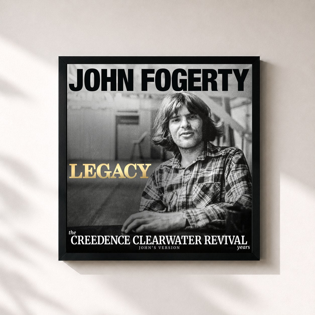 #noir Tableau carré de l'album Legacy: the Creedence Clearwater Revival years (John's Version) de John Fogerty, cadre noir 32x32 cm