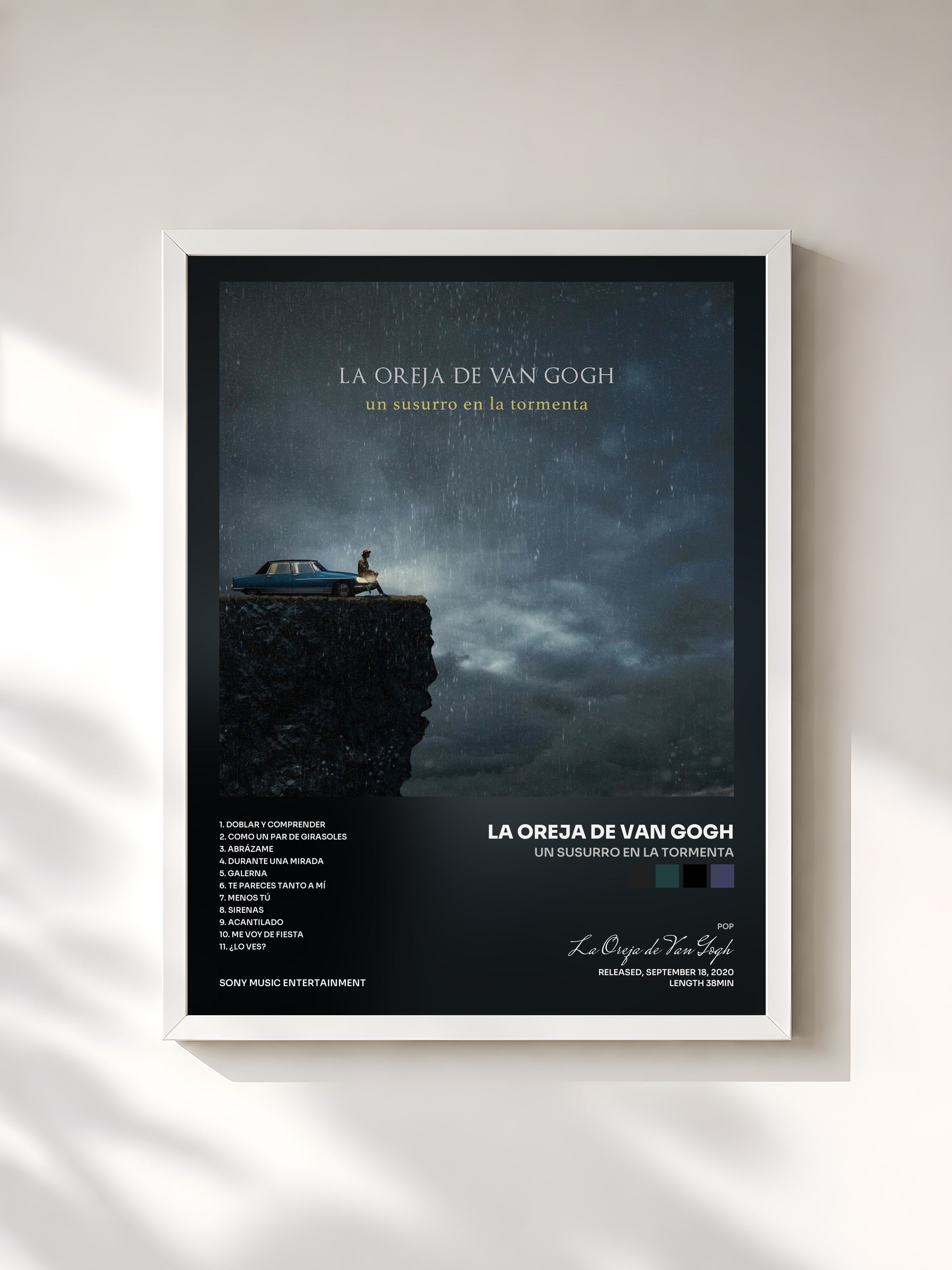 #blanc Tableau de l'album Un Susurro en la Tormenta de La Oreja de Van Gogh, cadre blanc, imprimé et encadré en France