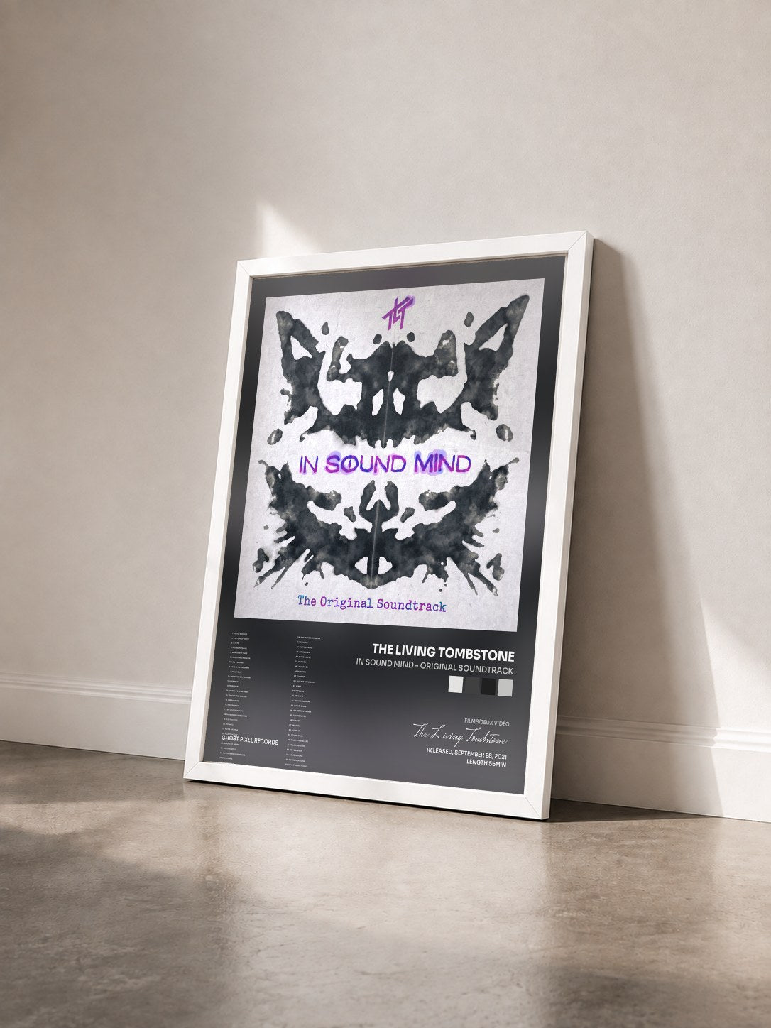 #blanc Tableau de l'album In Sound Mind - Original Soundtrack de The Living Tombstone vu de trois quarts, cadre blanc