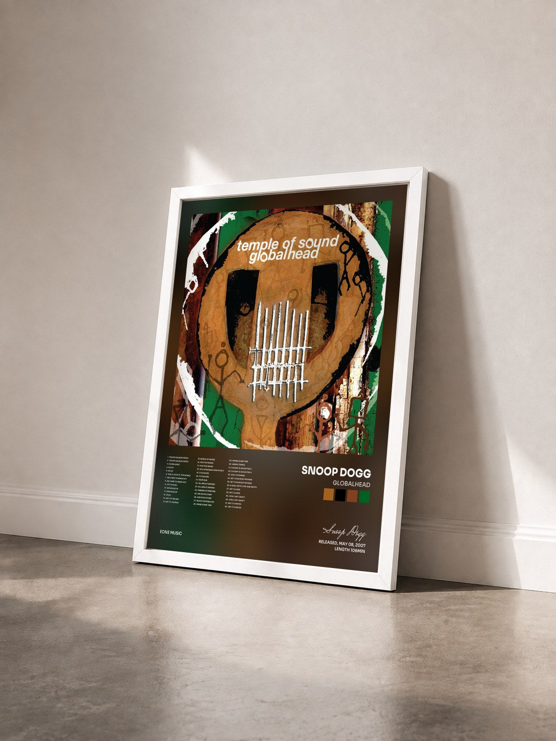 #blanc Tableau de l'album Globalhead de Snoop Dogg vu de trois quarts, cadre blanc