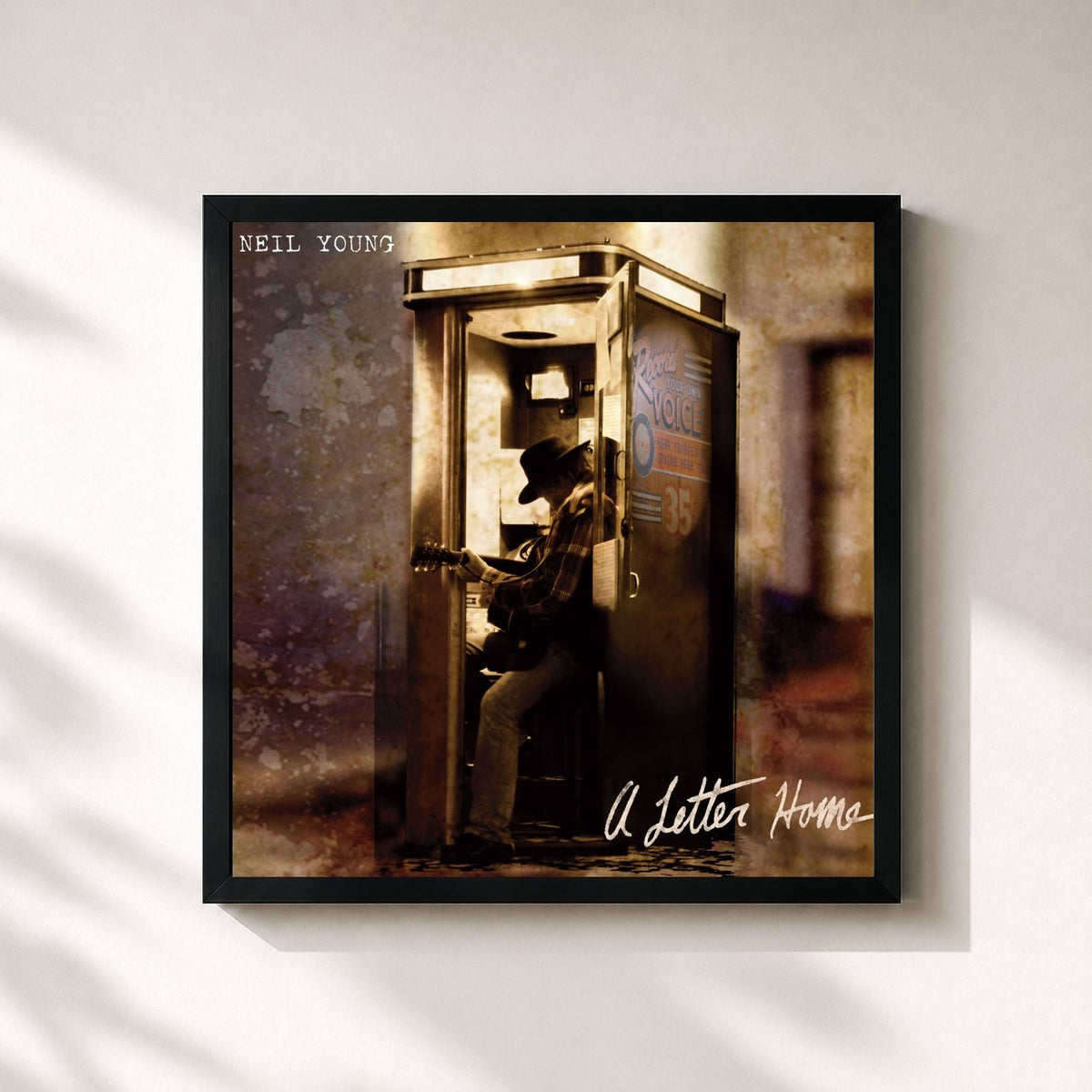 #noir Tableau carré de l'album A Letter Home de Neil Young, cadre noir 32x32 cm