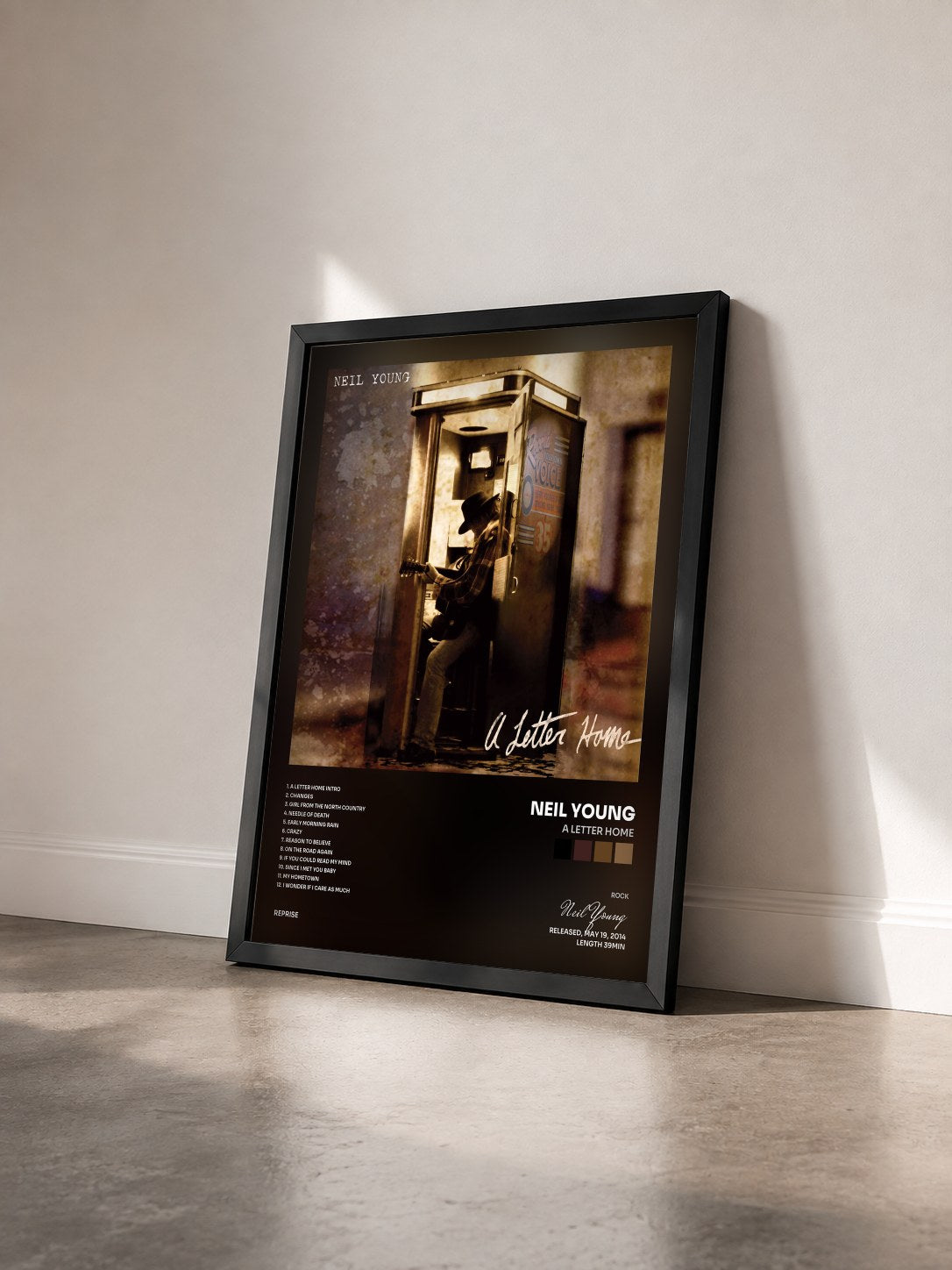#noir Tableau de l'album A Letter Home de Neil Young vu de trois quarts, cadre noir