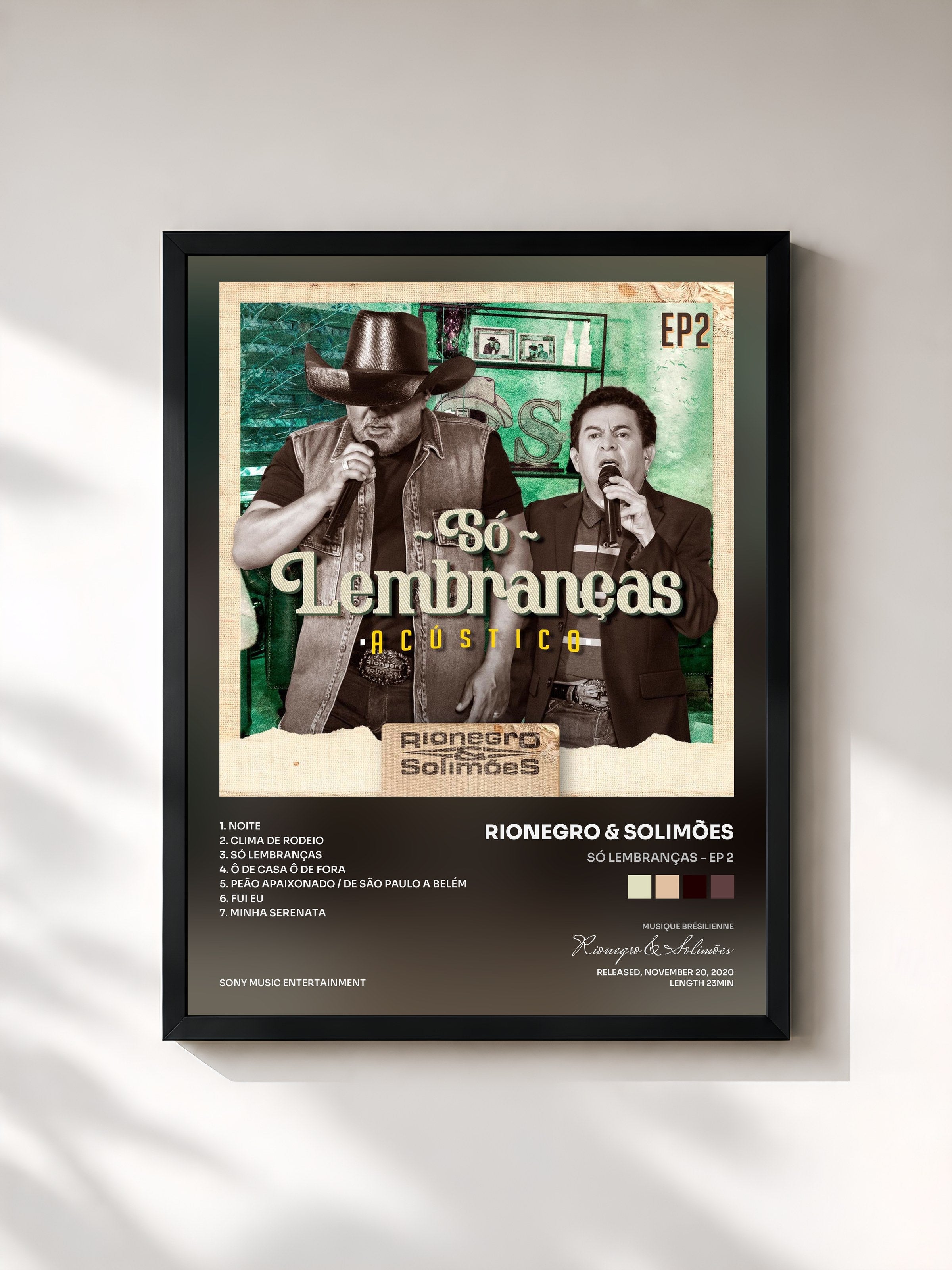 #noir Tableau de l'album Só Lembranças - EP 2 de Rionegro & Solimões, cadre noir, imprimé et encadré en France