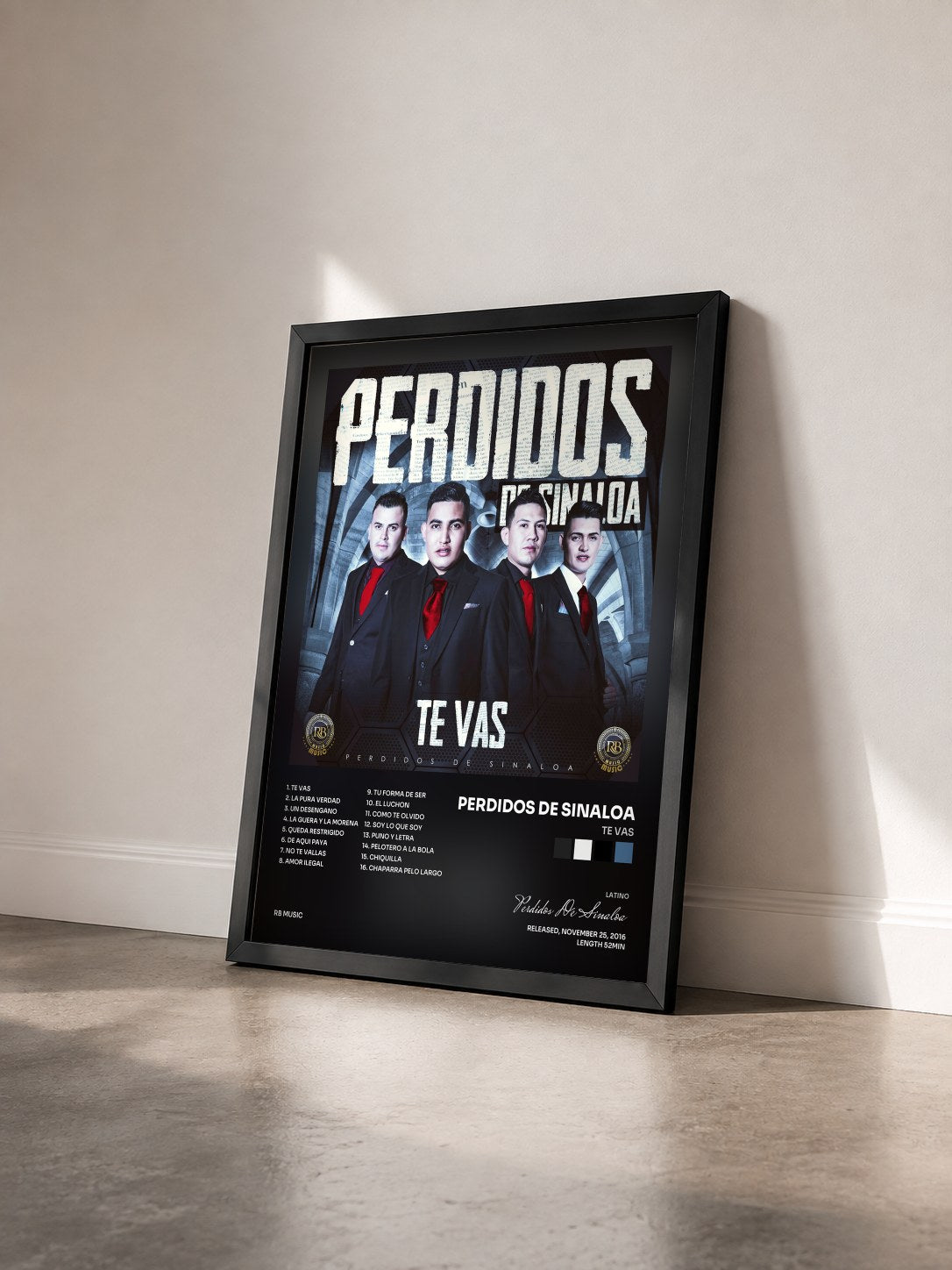 #noir Tableau de l'album Te Vas de Perdidos De Sinaloa vu de trois quarts, cadre noir
