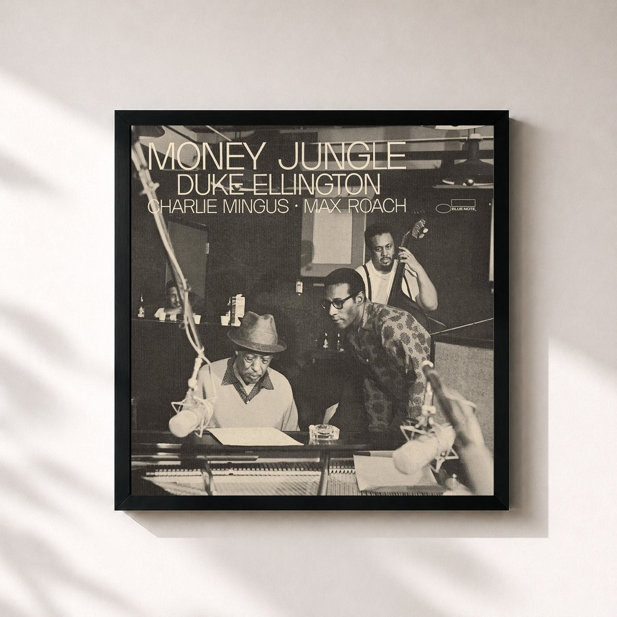 #noir Tableau carré de l'album Money Jungle (Expanded Edition / 2002 Remaster) de Duke Ellington, cadre noir 32x32 cm
