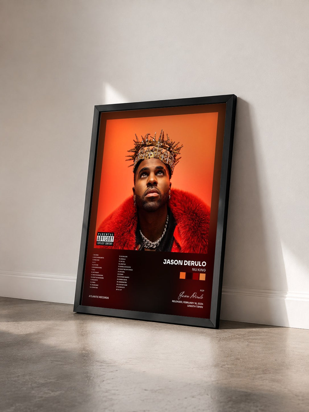 #noir Tableau de l'album Nu King de Jason Derulo vu de trois quarts, cadre noir