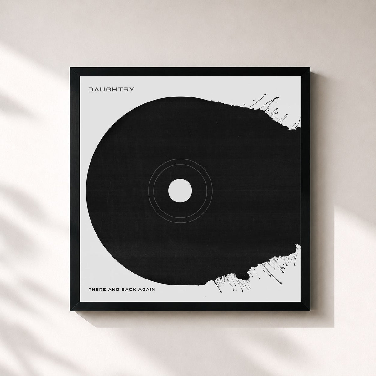 #noir There and Back Again di Daughtry in stampa quadrata incorniciata, cornice nera 32x32 cm