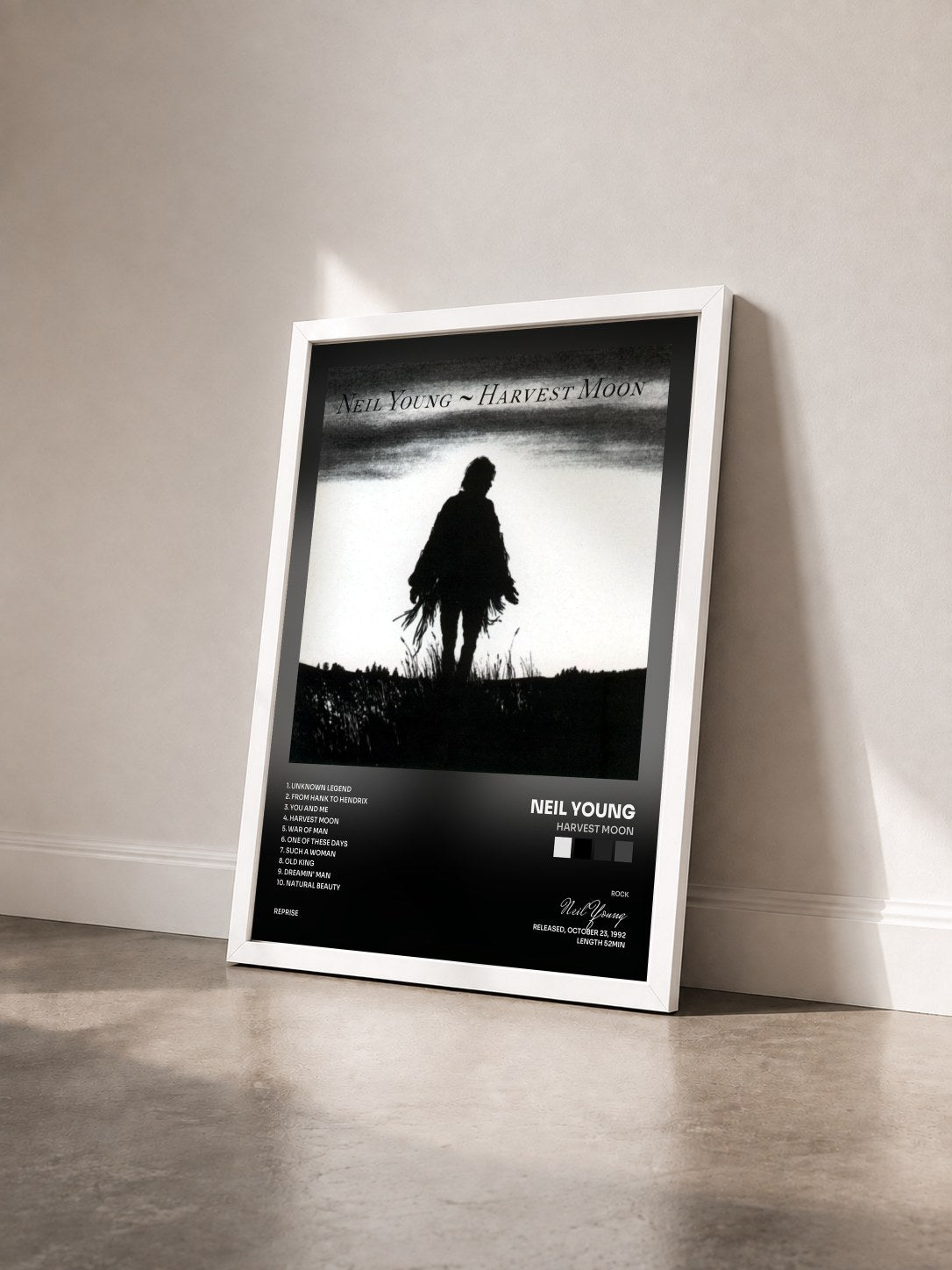 #blanc Tableau de l'album Harvest Moon de Neil Young vu de trois quarts, cadre blanc