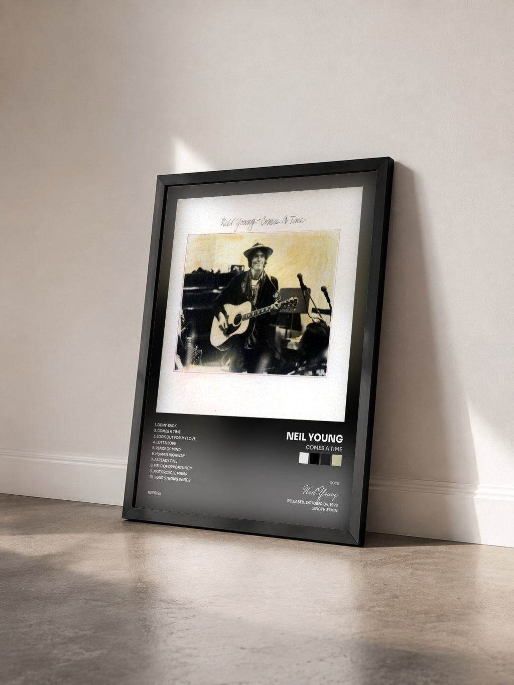 #noir Tableau de l'album Comes a Time de Neil Young vu de trois quarts, cadre noir